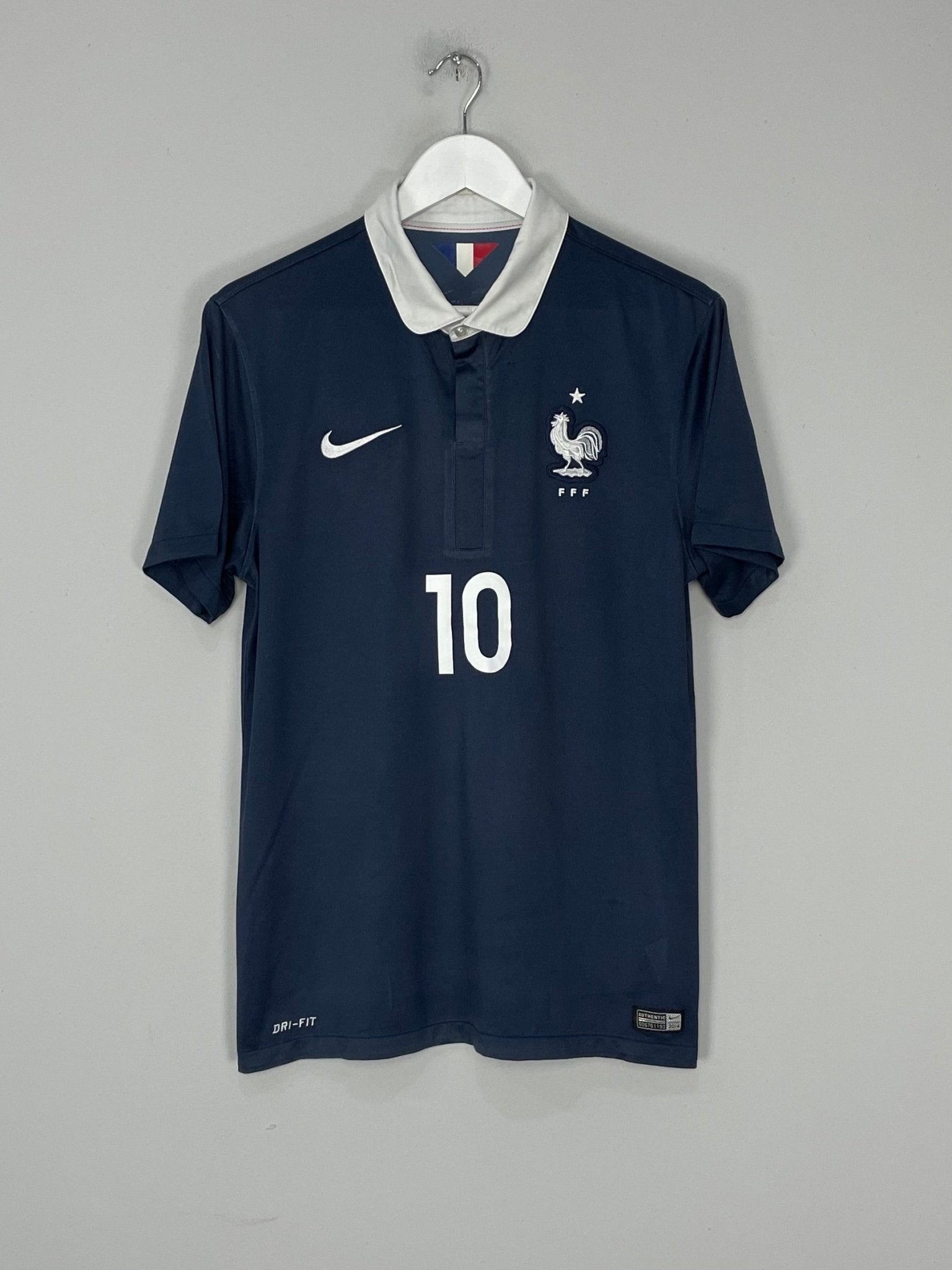 Shop 2014/15 FRANCE BENZEMA #10 HOME SHIRT (M) NIKE, classic football shirts, vintage football shirts & retro soccer jerseys at Cult Kits
