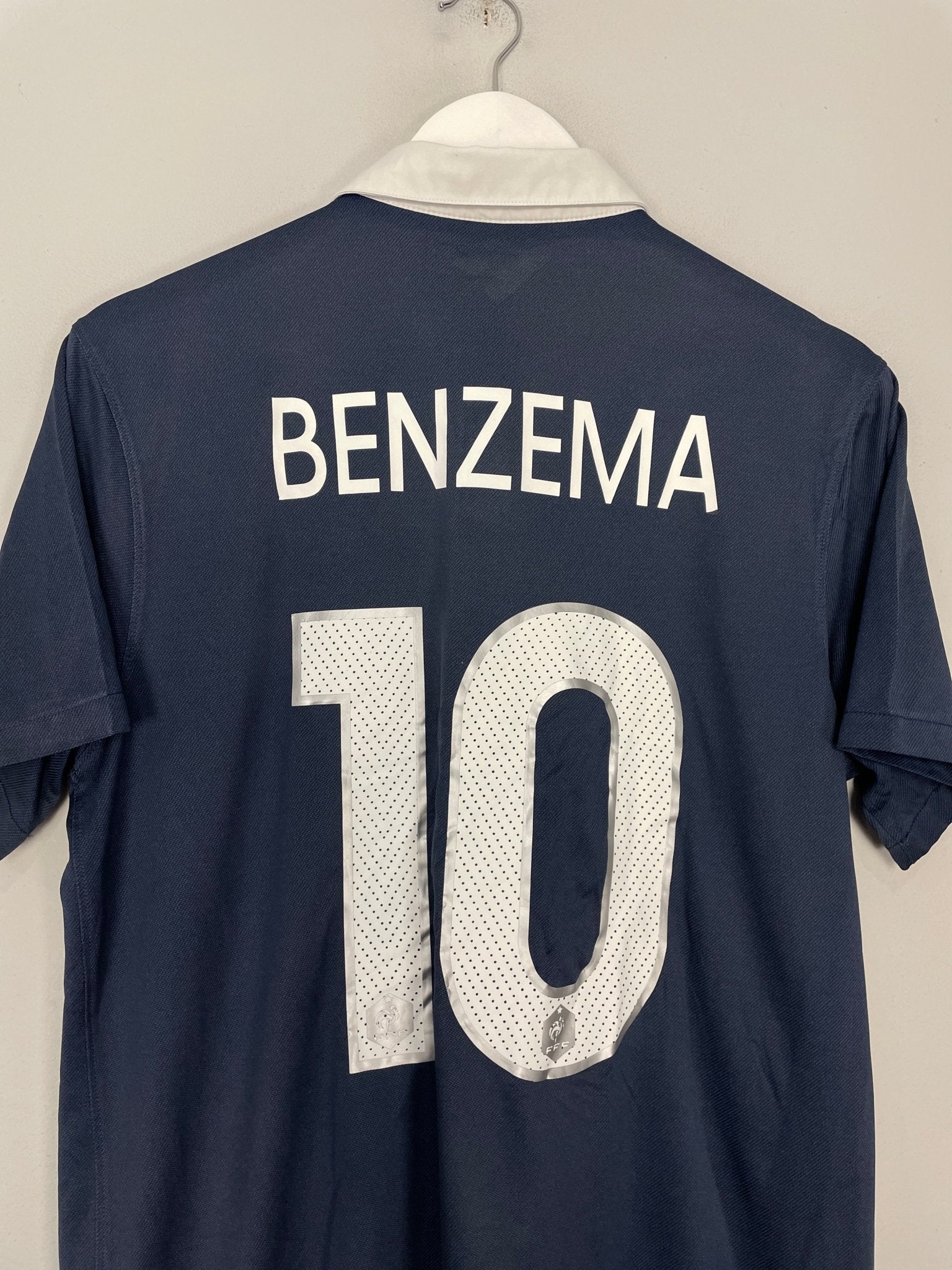 Shop 2014/15 FRANCE BENZEMA #10 HOME SHIRT (M) NIKE, classic football shirts, vintage football shirts & retro soccer jerseys at Cult Kits