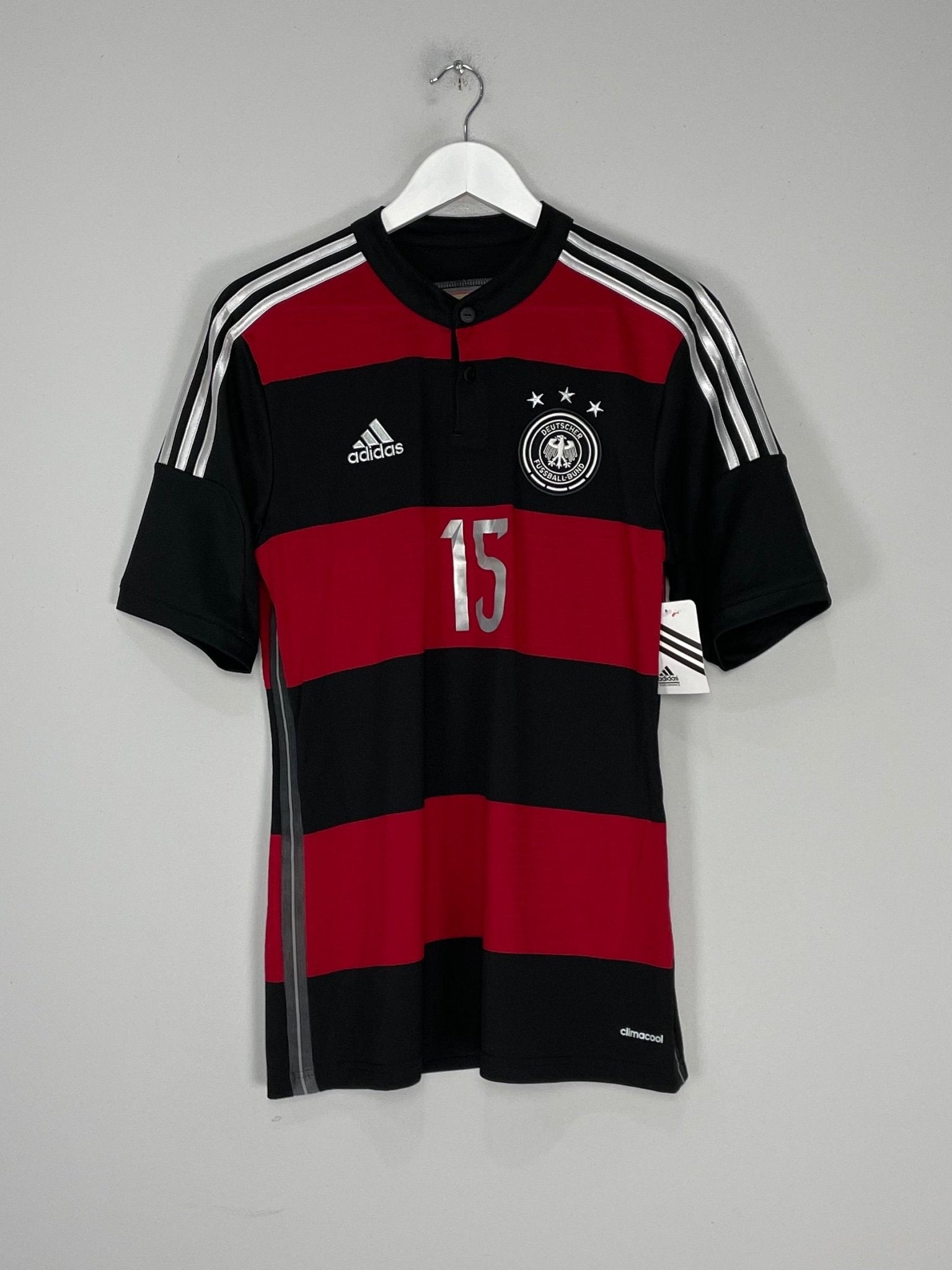 Shop 2014/15 GERMANY DURM #15 *BNWT* AWAY SHIRT (M) ADIDAS, classic football shirts, vintage football shirts & retro soccer jerseys at Cult Kits