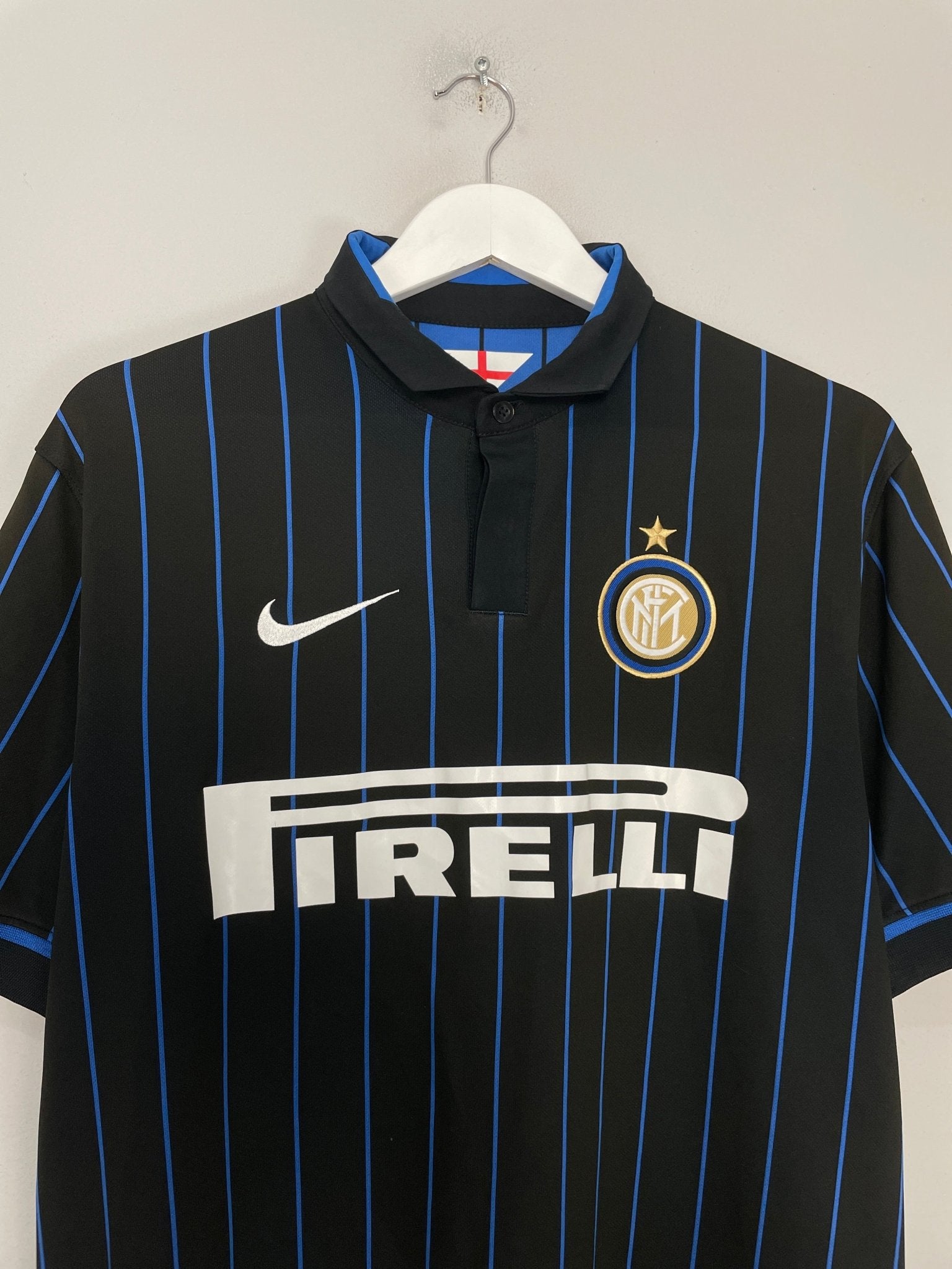 Shop 2014/15 INTER MILAN HOME SHIRT (L) NIKE, classic football shirts, vintage football shirts & retro soccer jerseys at Cult Kits