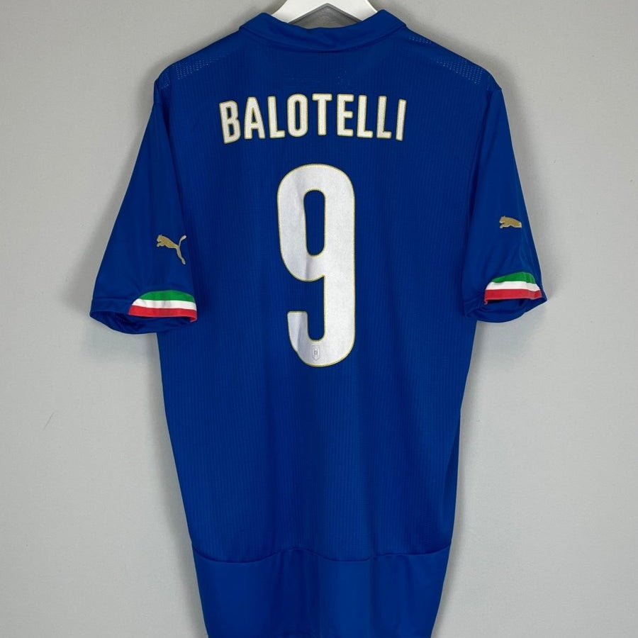 2014/15 ITALY BALOTELLI 9 HOME SHIRT (XL) PUMA - Cult Kits - XL - Buy Vintage Football Shirts, Authentic Retro Football Shirts For Sale, Classic Football Shirts & Soccer Jersey