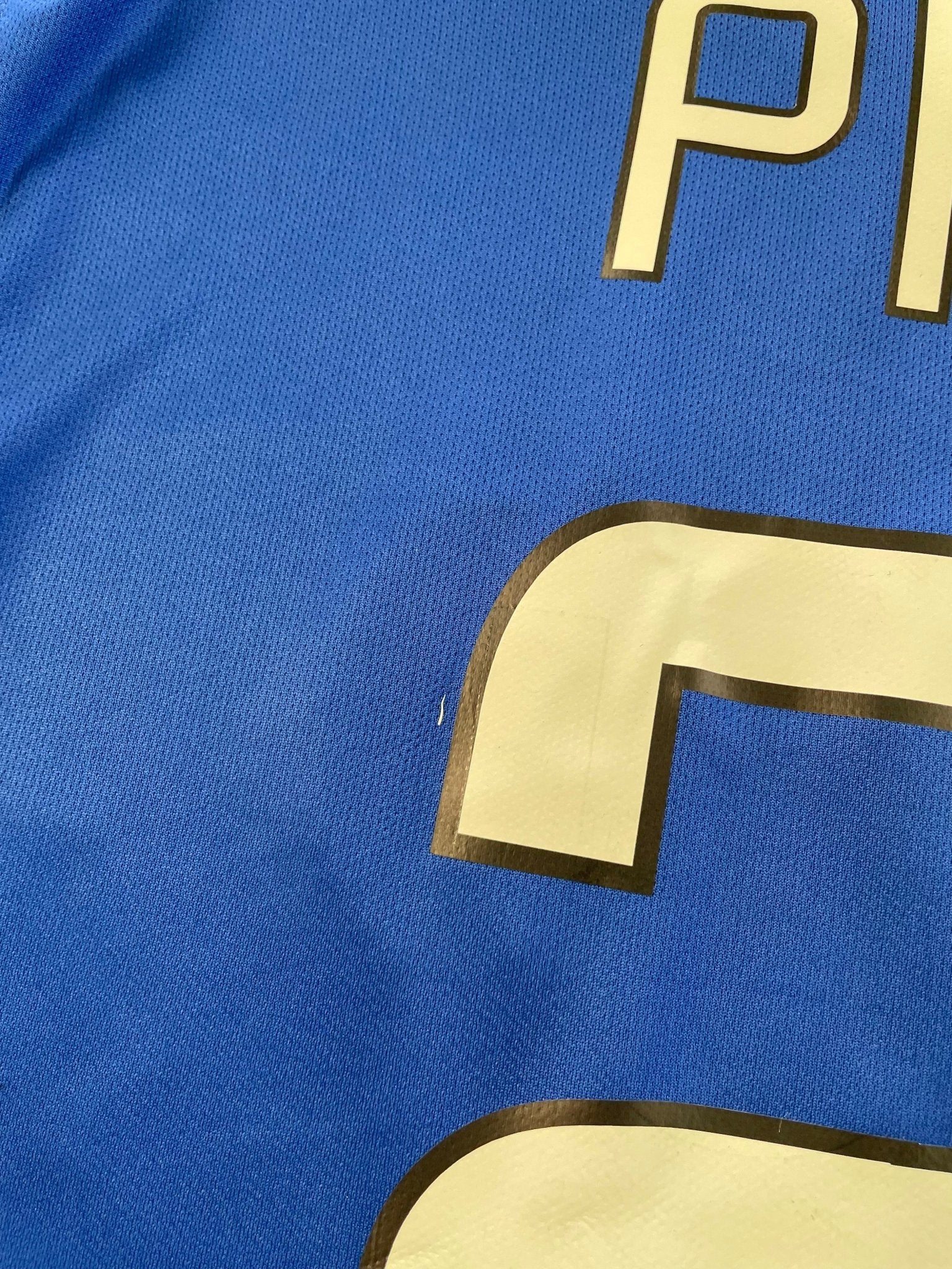 Buy 2014/15 Juventus Pirlo 21 Away Shirt (M) Nike ~ Free worldwide shipping ~ Authentic Vintage Football Shirts from Cult Kits
