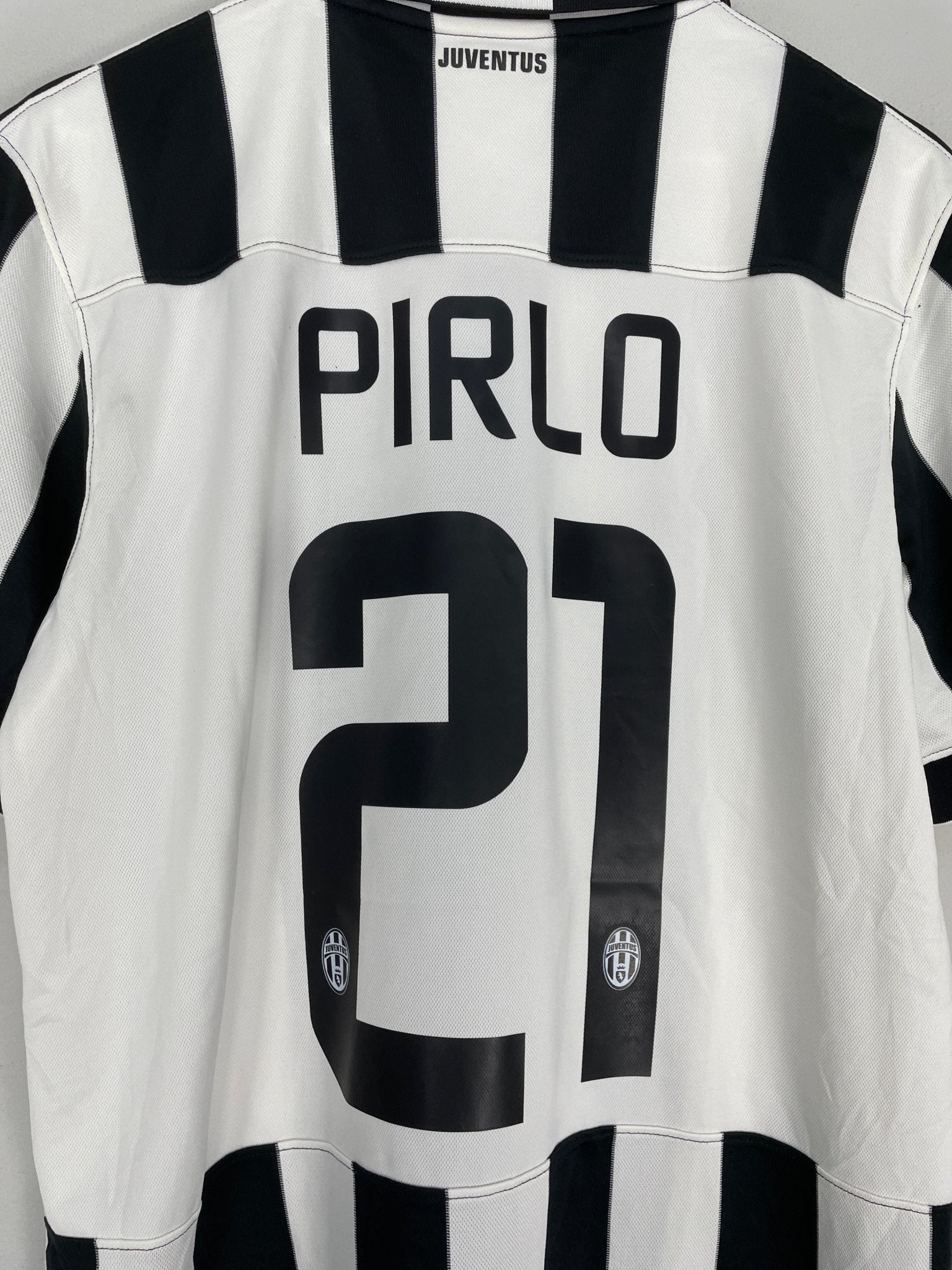 2014/15 JUVENTUS PIRLO #21 HOME SHIRT (L) NIKE – Cult Kits
