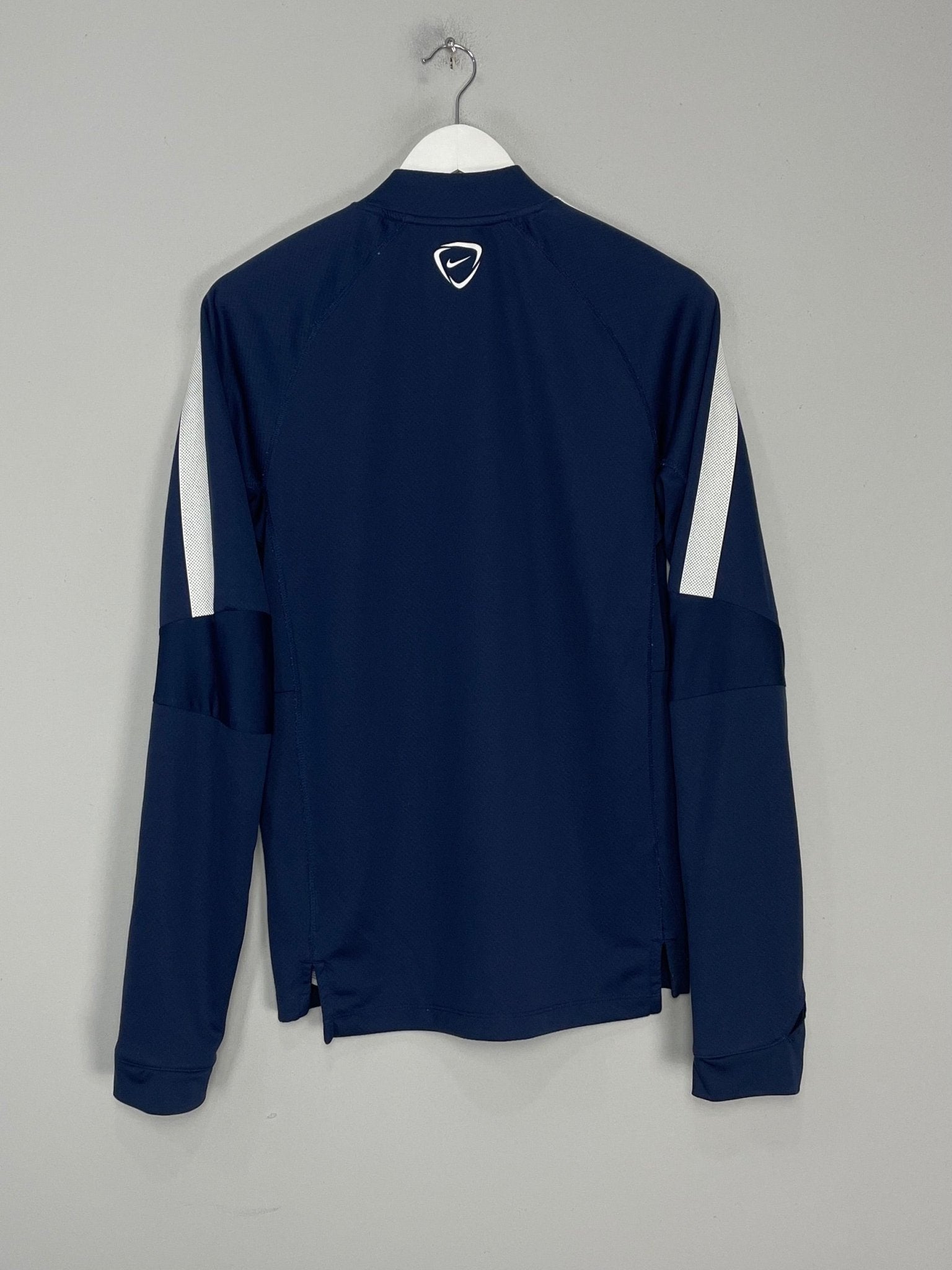Shop 2014/15 MANCHESTER CITY 1/4 ZIP (S) NIKE, classic football shirts, vintage football shirts & retro soccer jerseys at Cult Kits