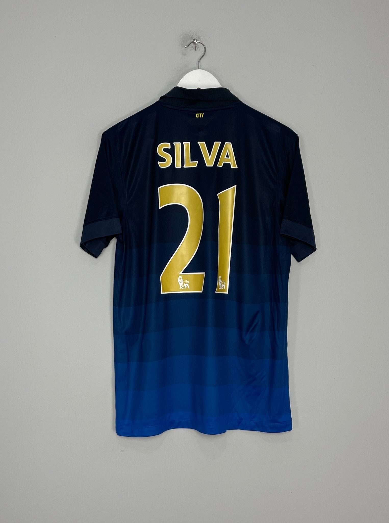 Shop 2014/15 MANCHESTER CITY SILVA #21 AWAY SHIRT (M) NIKE, classic football shirts, vintage football shirts & retro soccer jerseys at Cult Kits