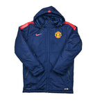 Buy 2014/15 Manchester United Bench Coat (M) Nike ~ Free worldwide shipping available ~ Authentic Vintage Football Shirts from Cult Kits