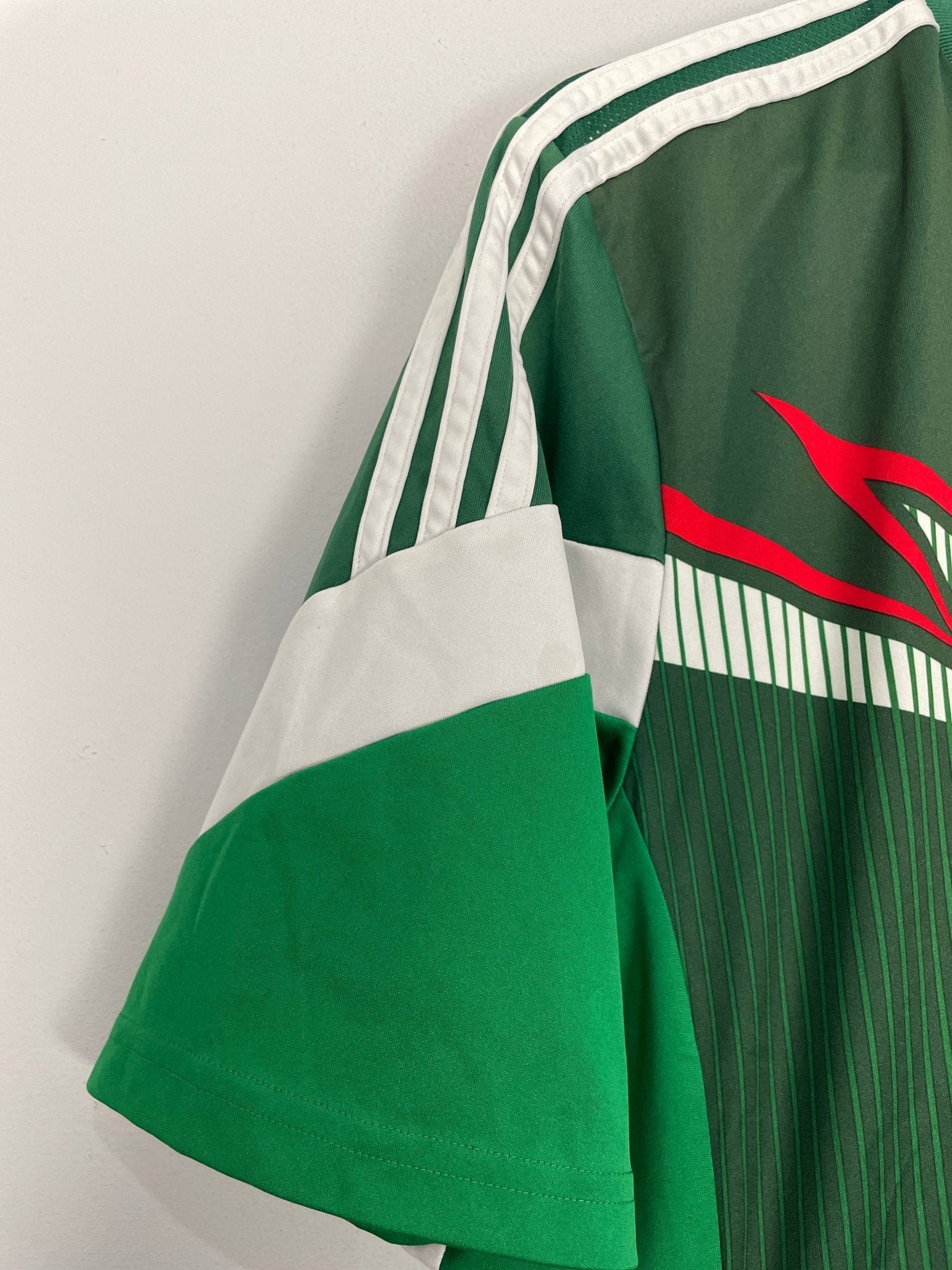 Shop 2014/15 MEXICO HOME SHIRT (M) ADIDAS, classic football shirts, vintage football shirts & retro soccer jerseys at Cult Kits