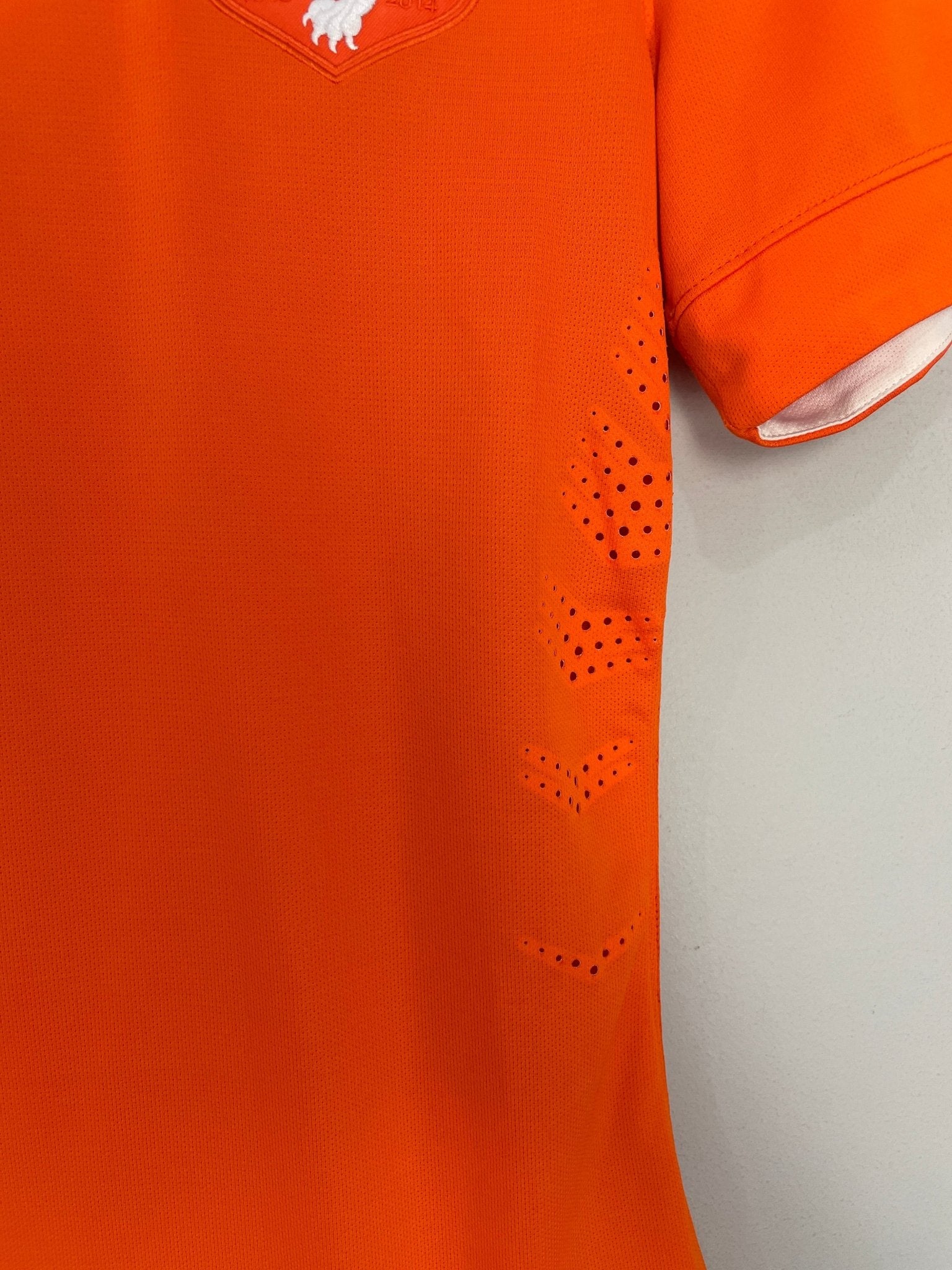 Shop 2014/15 NETHERLANDS *AUTHENTIC* HOME SHIRT (S) NIKE, classic football shirts, vintage football shirts & retro soccer jerseys at Cult Kits