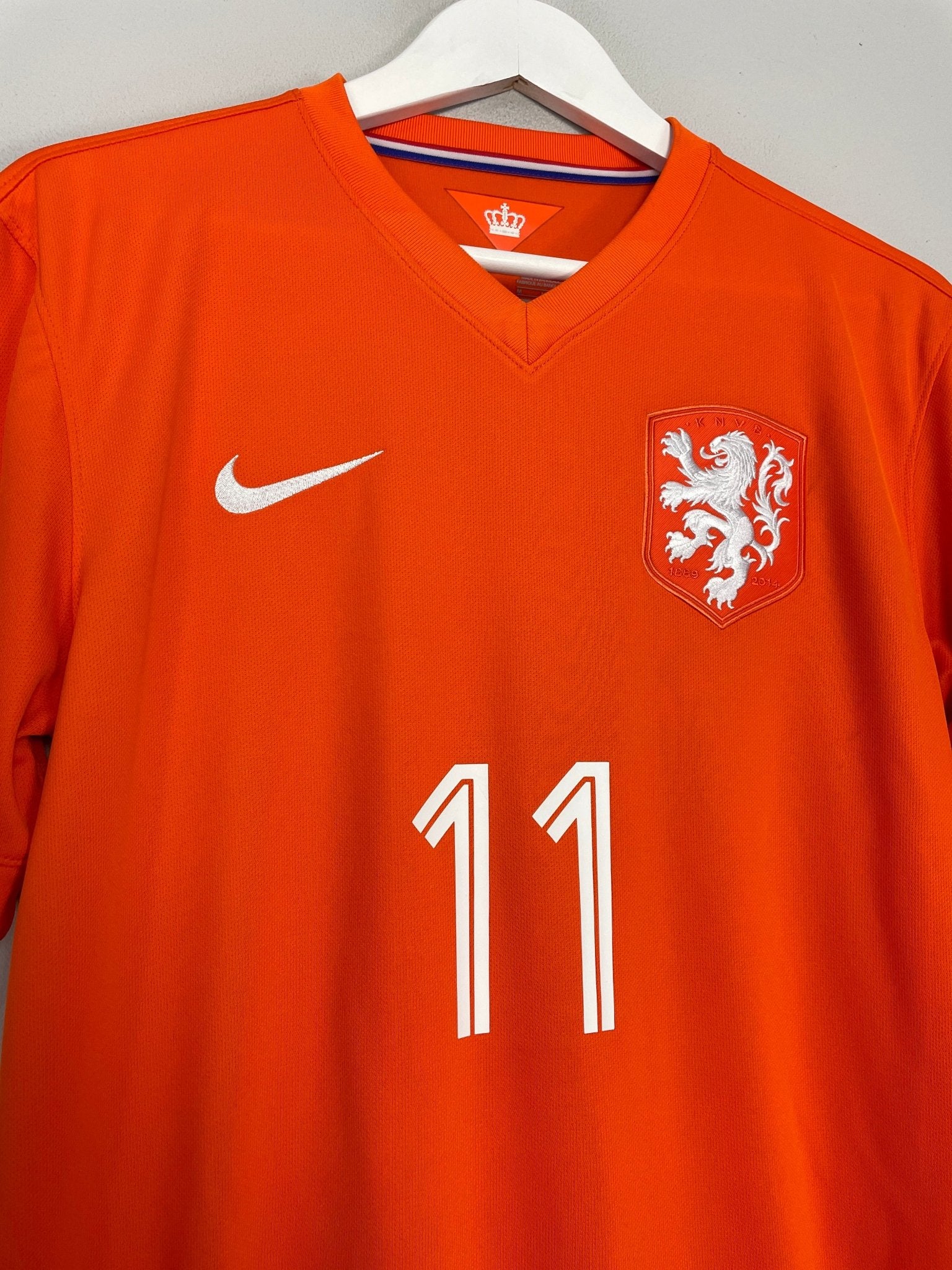 Shop 2014/15 NETHERLANDS ROBBEN #11 HOME SHIRT (M) NIKE, classic football shirts, vintage football shirts & retro soccer jerseys at Cult Kits