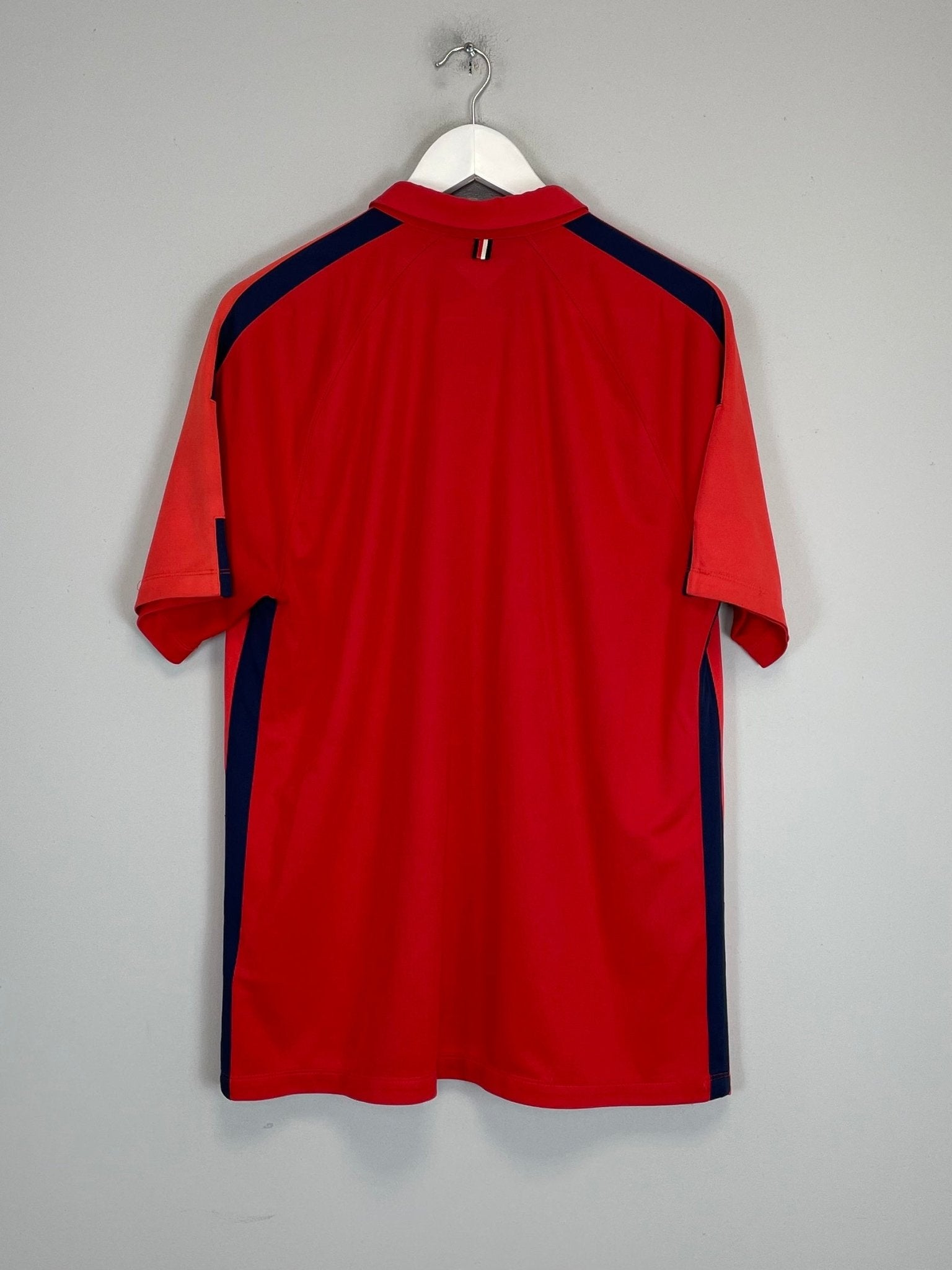Shop 2014/15 PSG AWAY SHIRT (L) NIKE, classic football shirts, vintage football shirts & retro soccer jerseys at Cult Kits