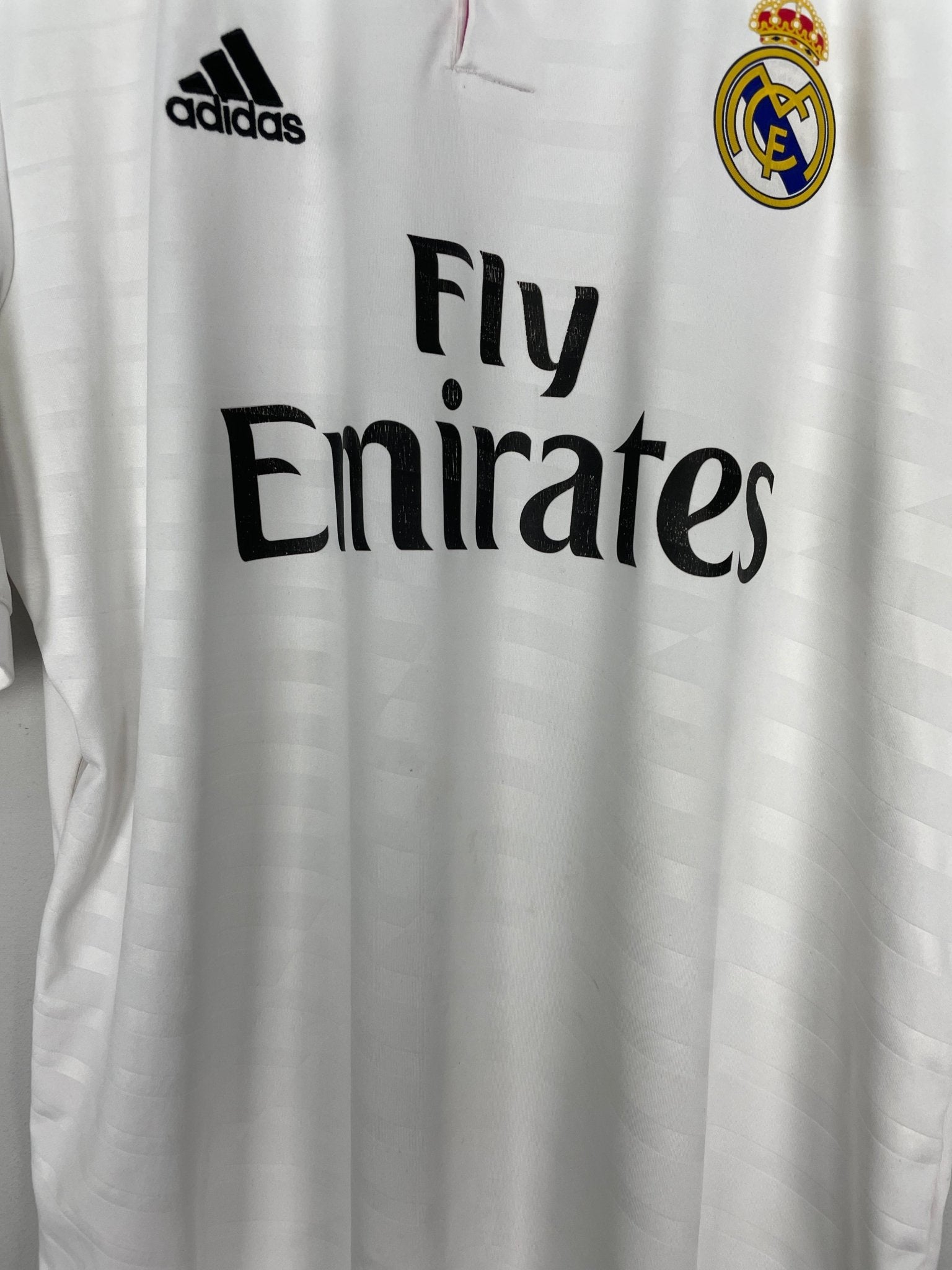 Shop 2014/15 REAL MADRID HOME SHIRT (XL) ADIDAS, classic football shirts, vintage football shirts & retro soccer jerseys at Cult Kits