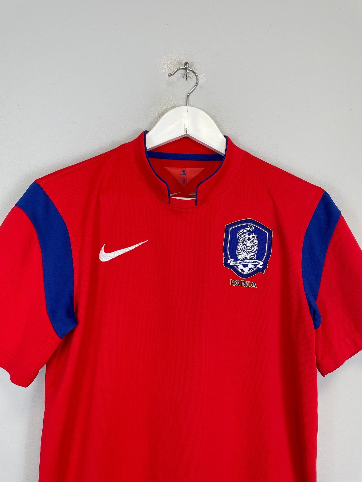 Shop 2014/15 SOUTH KOREA HOME SHIRT (S) NIKE, classic football shirts, vintage football shirts & retro soccer jerseys at Cult Kits