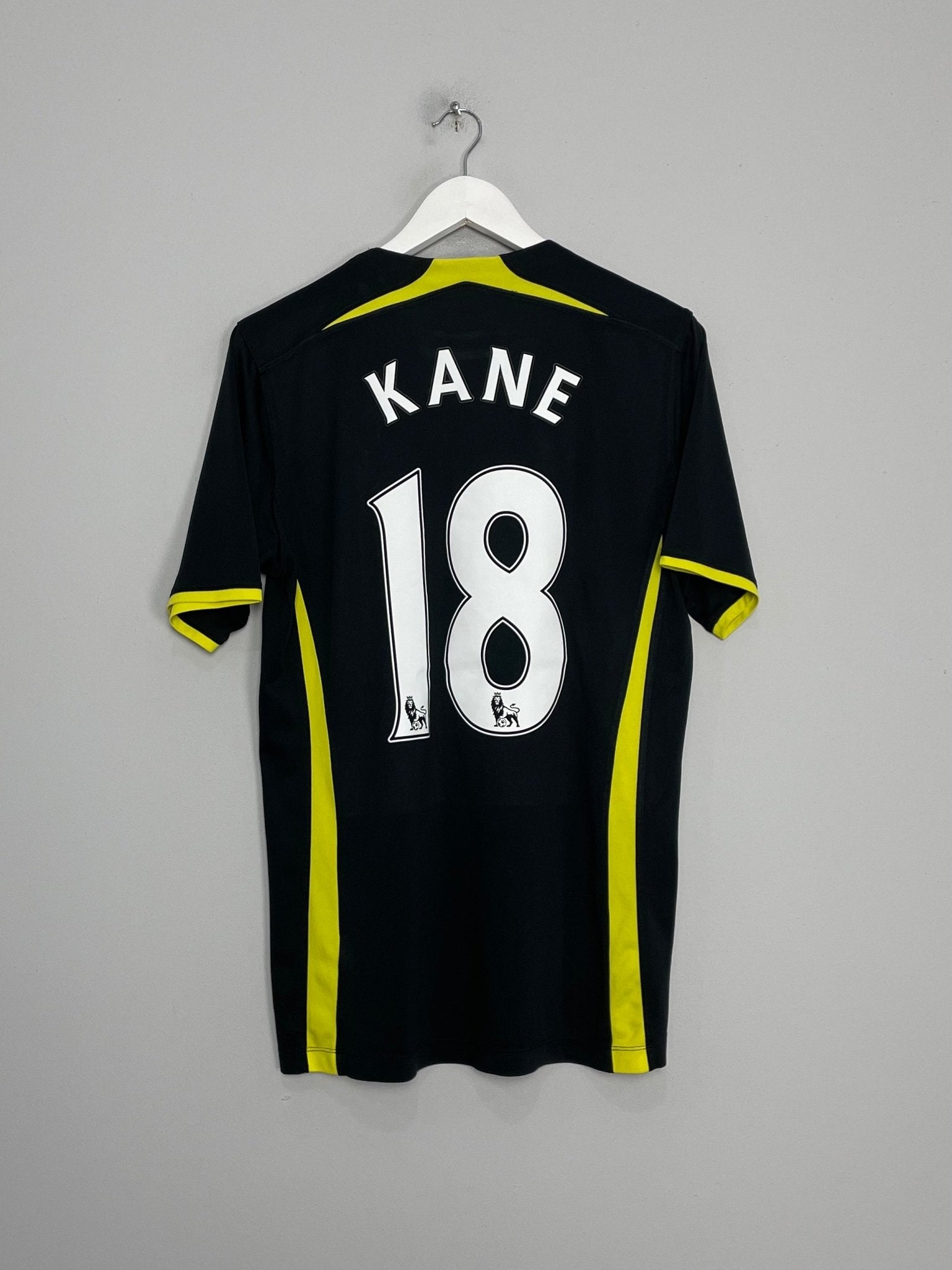 Shop 2014/15 TOTTENHAM KANE #18 AWAY SHIRT (L) UNDER ARMOUR, classic football shirts, vintage football shirts & retro soccer jerseys at Cult Kits