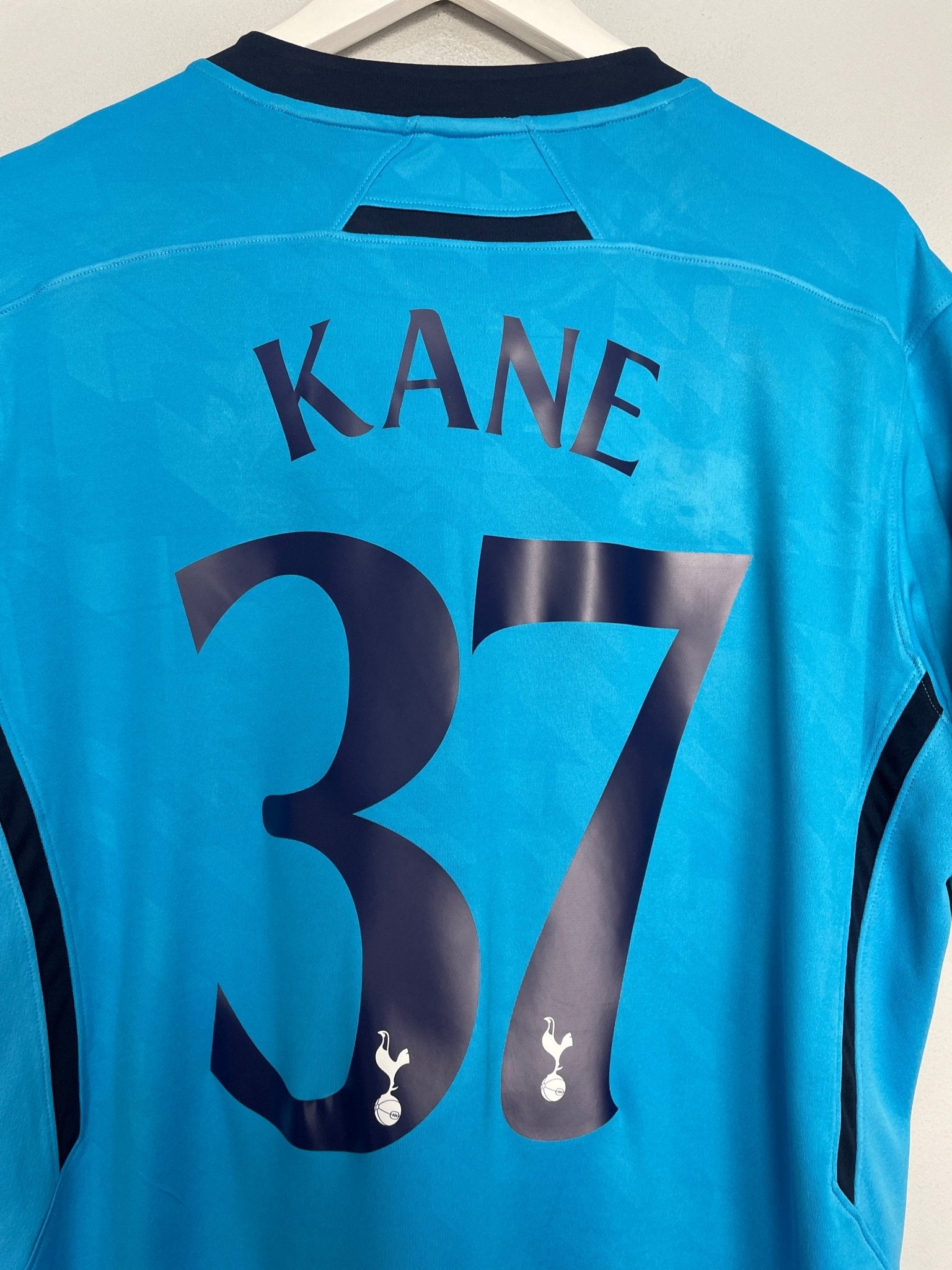 Shop 2014/15 TOTTENHAM KANE #37 AWAY SHIRT (M) UNDER ARMOUR, classic football shirts, vintage football shirts & retro soccer jerseys at Cult Kits