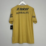 Shop 2014/15 UNAM PUMAS *BNWT* HOME SHIRT (L) NIKE, classic football shirts, vintage football shirts & retro soccer jerseys at Cult Kits