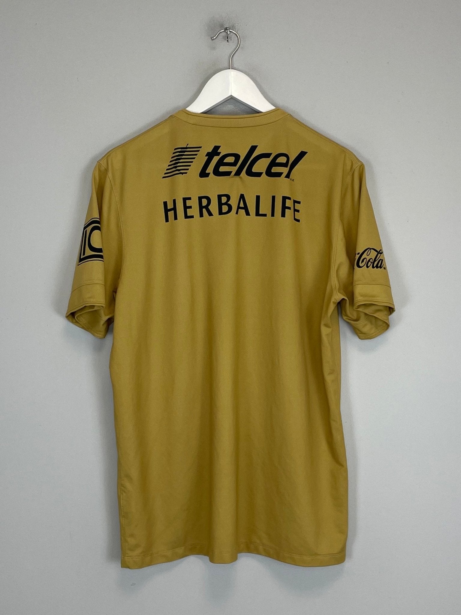 Shop 2014/15 UNAM PUMAS HOME SHIRT (L) NIKE, classic football shirts, vintage football shirts & retro soccer jerseys at Cult Kits