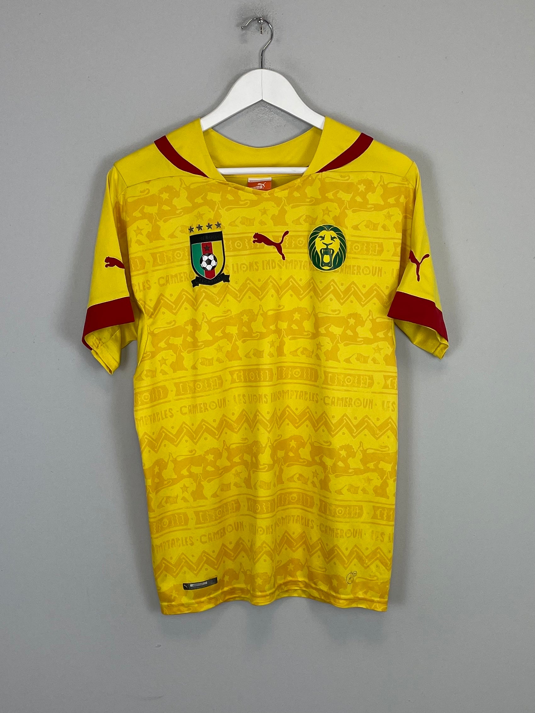 Shop 2014/16 CAMEROON AWAY SHIRT (L) PUMA, classic football shirts, vintage football shirts & retro soccer jerseys at Cult Kits