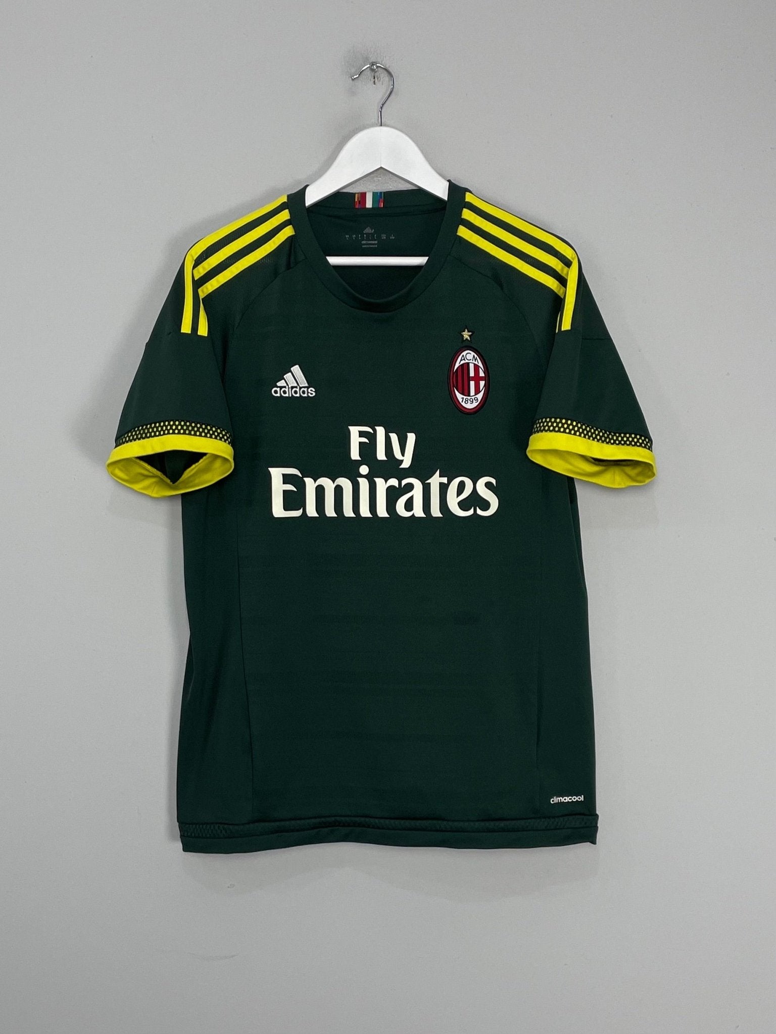 Shop 2015/16 AC MILAN KAKA #22 THIRD SHIRT (L) ADIDAS, classic football shirts, vintage football shirts & retro soccer jerseys at Cult Kits