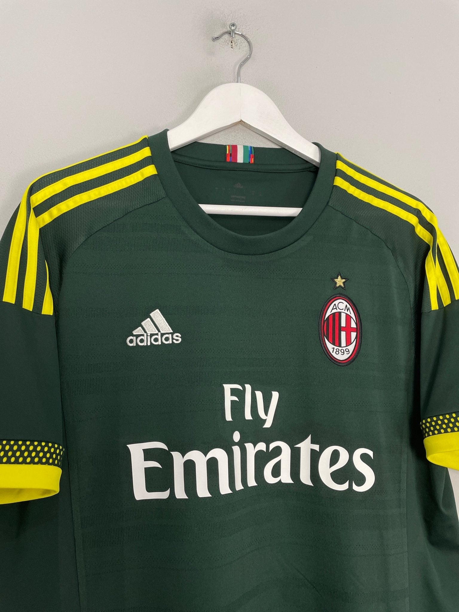Shop 2015/16 AC MILAN THIRD SHIRT (L) ADIDAS, classic football shirts, vintage football shirts & retro soccer jerseys at Cult Kits