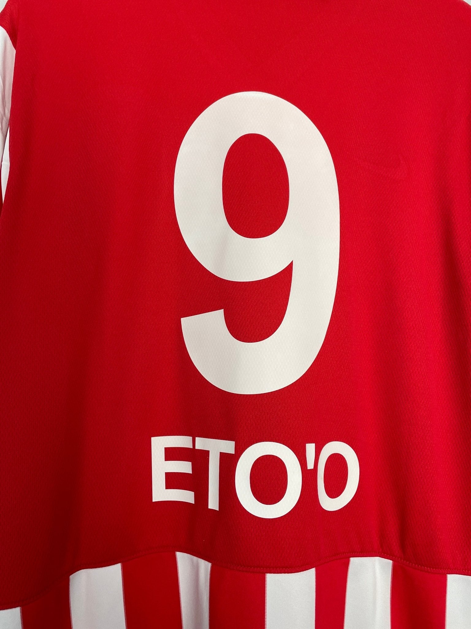 Shop 2015/16 ANTALYASPOR ETO'O #9 *BNWT* L/S HOME SHIRT (M) NIKE, classic football shirts, vintage football shirts & retro soccer jerseys at Cult Kits