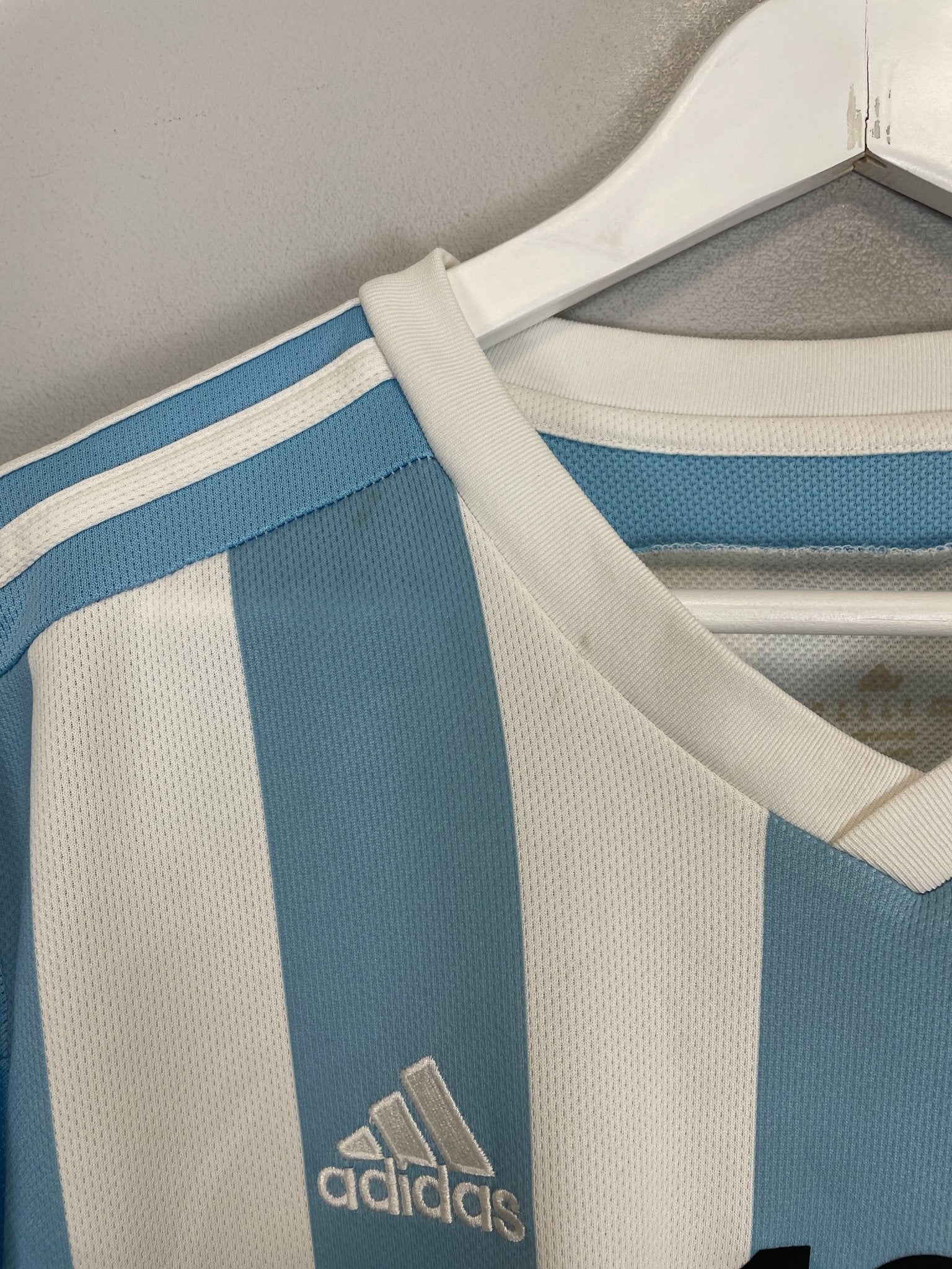 Shop 2015/16 ARGENTINA MESSI #10 HOME SHIRT (XL) ADIDAS, classic football shirts, vintage football shirts & retro soccer jerseys at Cult Kits