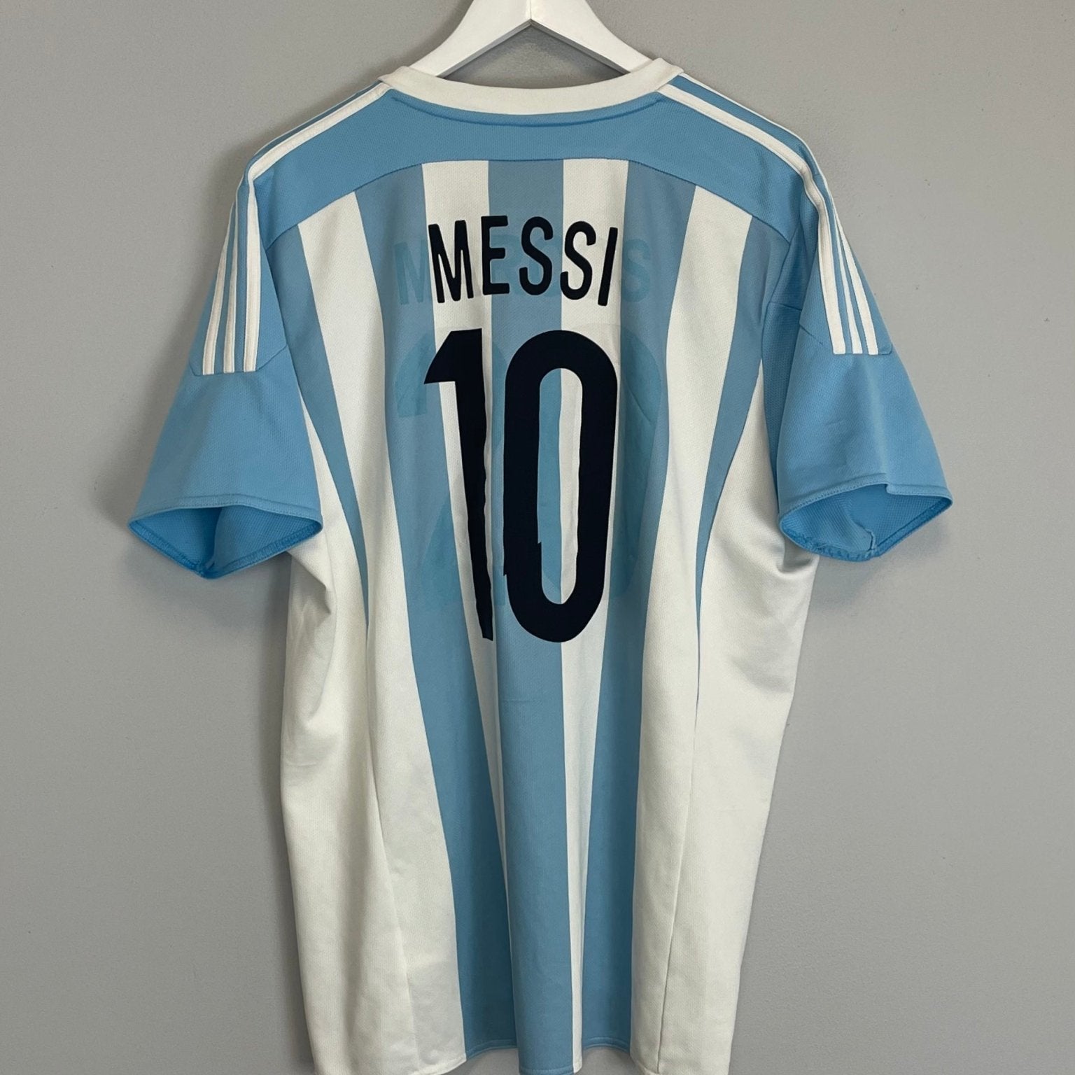 Shop 2015/16 ARGENTINA MESSI #10 HOME SHIRT (XL) ADIDAS, classic football shirts, vintage football shirts & retro soccer jerseys at Cult Kits