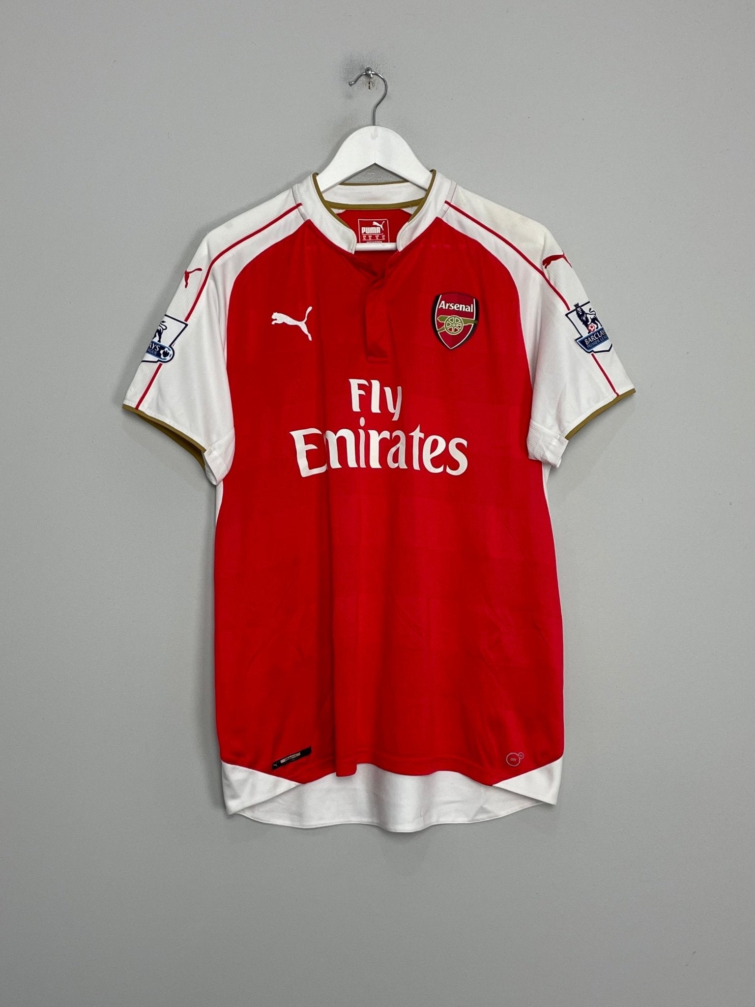 Shop 2015/16 ARSENAL ARTETA #8 HOME SHIRT (XL) PUMA, classic football shirts, vintage football shirts & retro soccer jerseys at Cult Kits