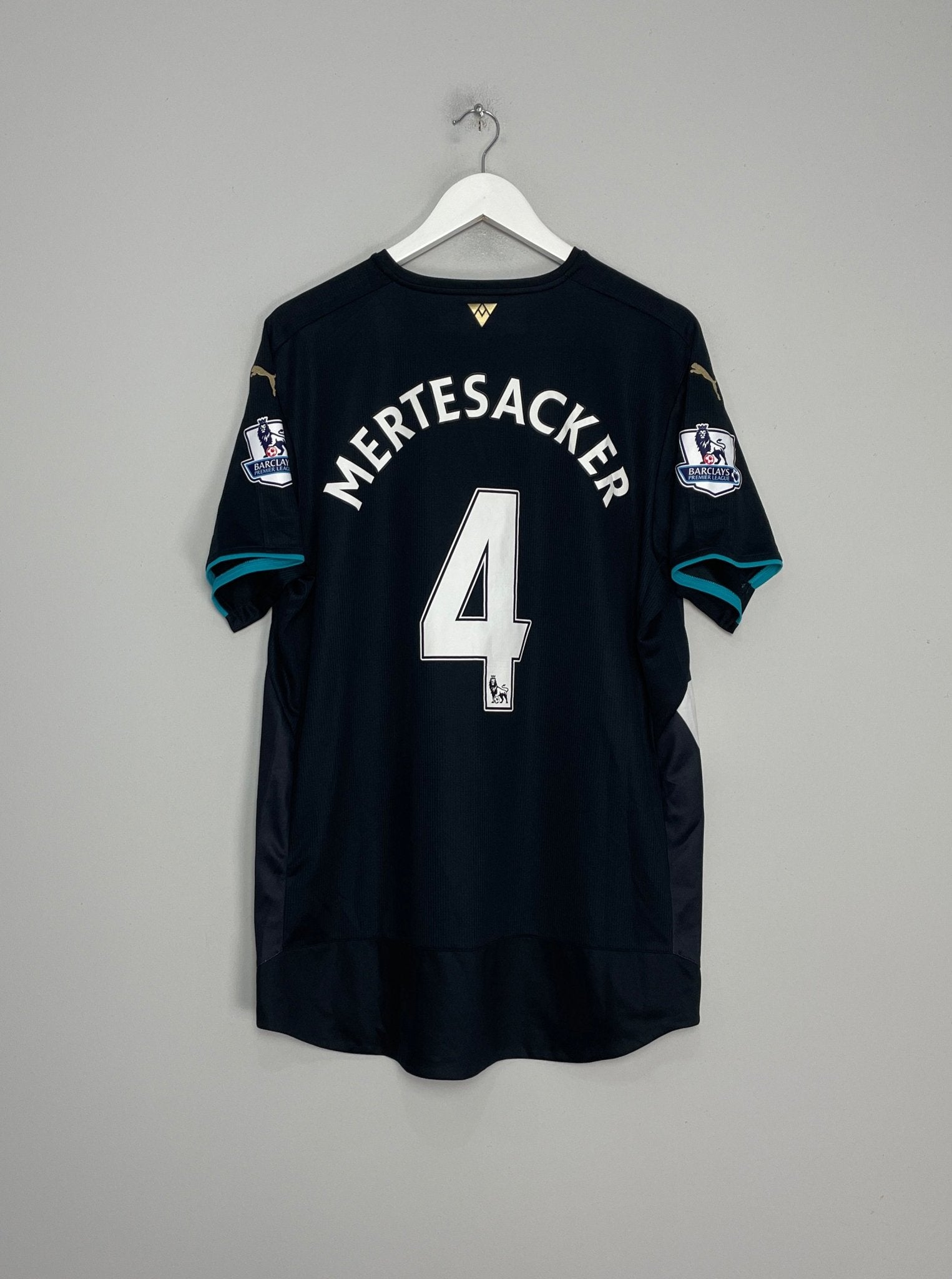 Shop 2015/16 ARSENAL MERTESACKER #4 THIRD SHIRT (XL) PUMA, classic football shirts, vintage football shirts & retro soccer jerseys at Cult Kits