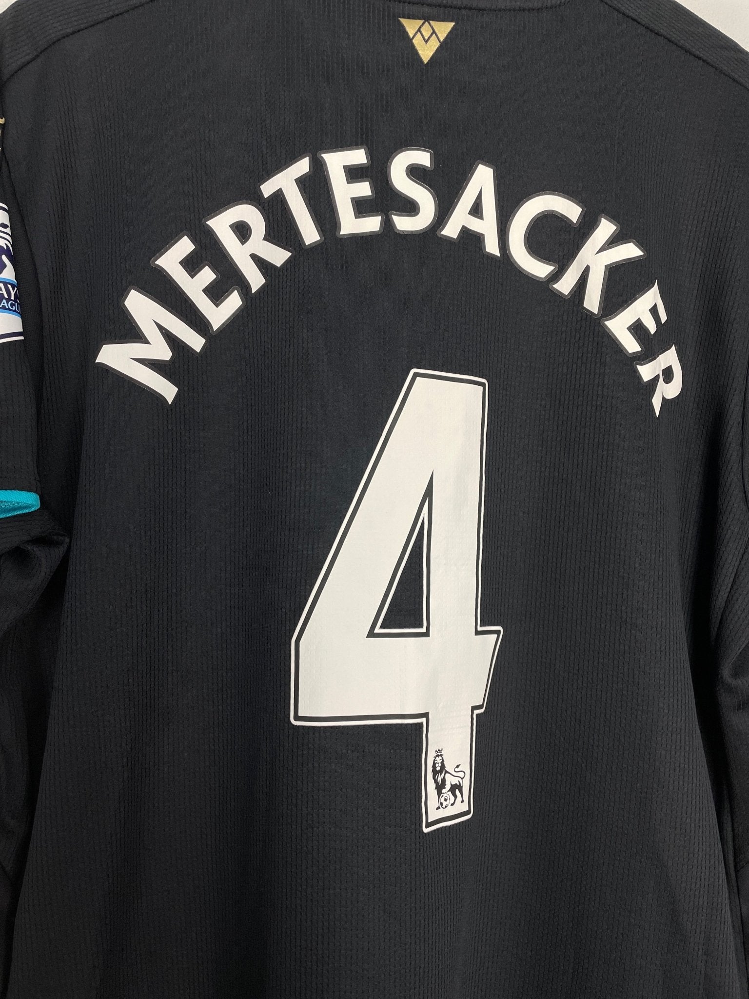 Shop 2015/16 ARSENAL MERTESACKER #4 THIRD SHIRT (XL) PUMA, classic football shirts, vintage football shirts & retro soccer jerseys at Cult Kits