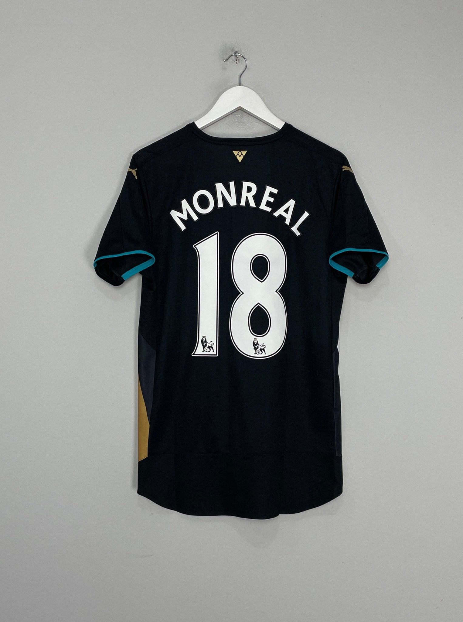 Shop 2015/16 ARSENAL MONREAL #18 THIRD SHIRT (M) PUMA, classic football shirts, vintage football shirts & retro soccer jerseys at Cult Kits