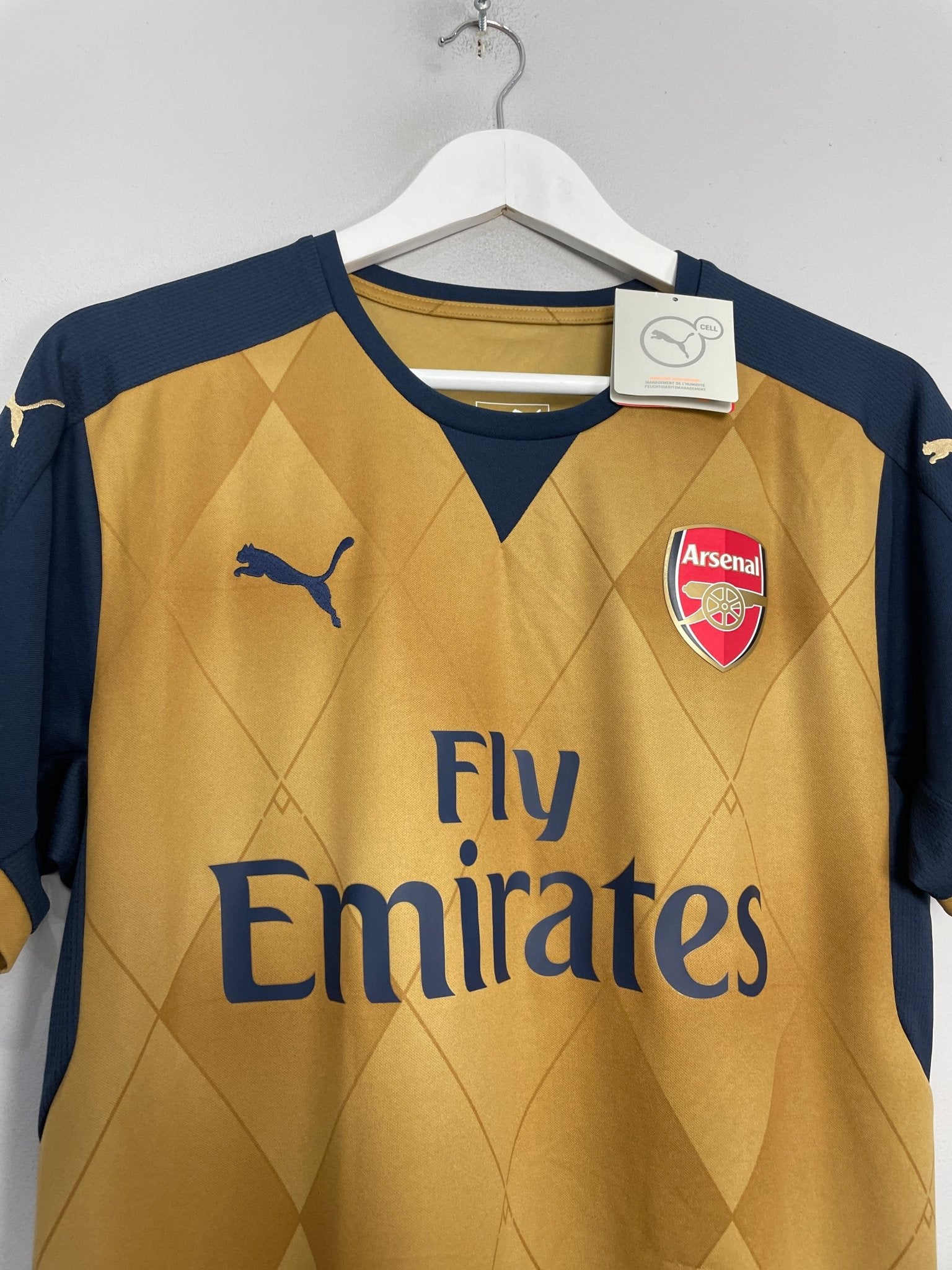Shop 2015/16 ARSENAL OZIL #11 *BNWT* AWAY SHIRT (M) PUMA, classic football shirts, vintage football shirts & retro soccer jerseys at Cult Kits