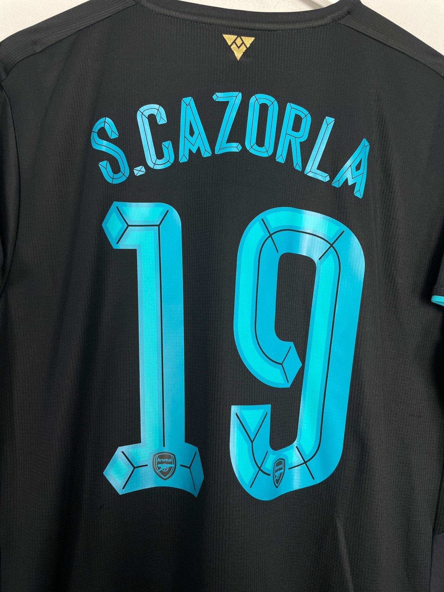 Shop 2015/16 ARSENAL S.CAZORLA #19 THIRD SHIRT (L) PUMA, classic football shirts, vintage football shirts & retro soccer jerseys at Cult Kits