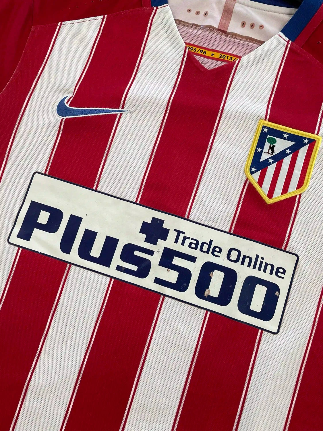 2015 Atletico Madrid Nike football shirt - view 5 - Cult Kits