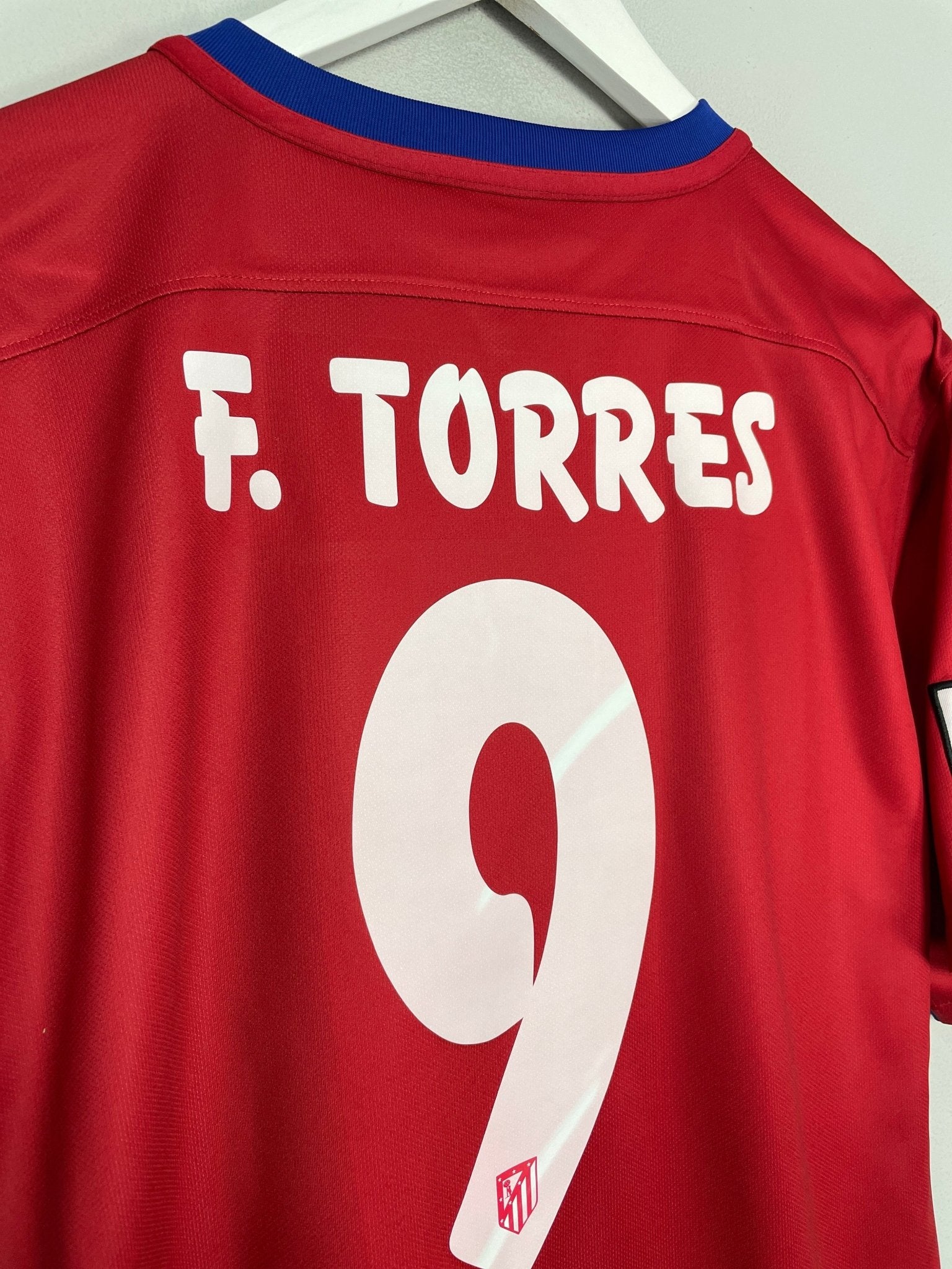 Shop 2015/16 ATLETICO MADRID TORRES #9 HOME SHIRT (L) NIKE, classic football shirts, vintage football shirts & retro soccer jerseys at Cult Kits