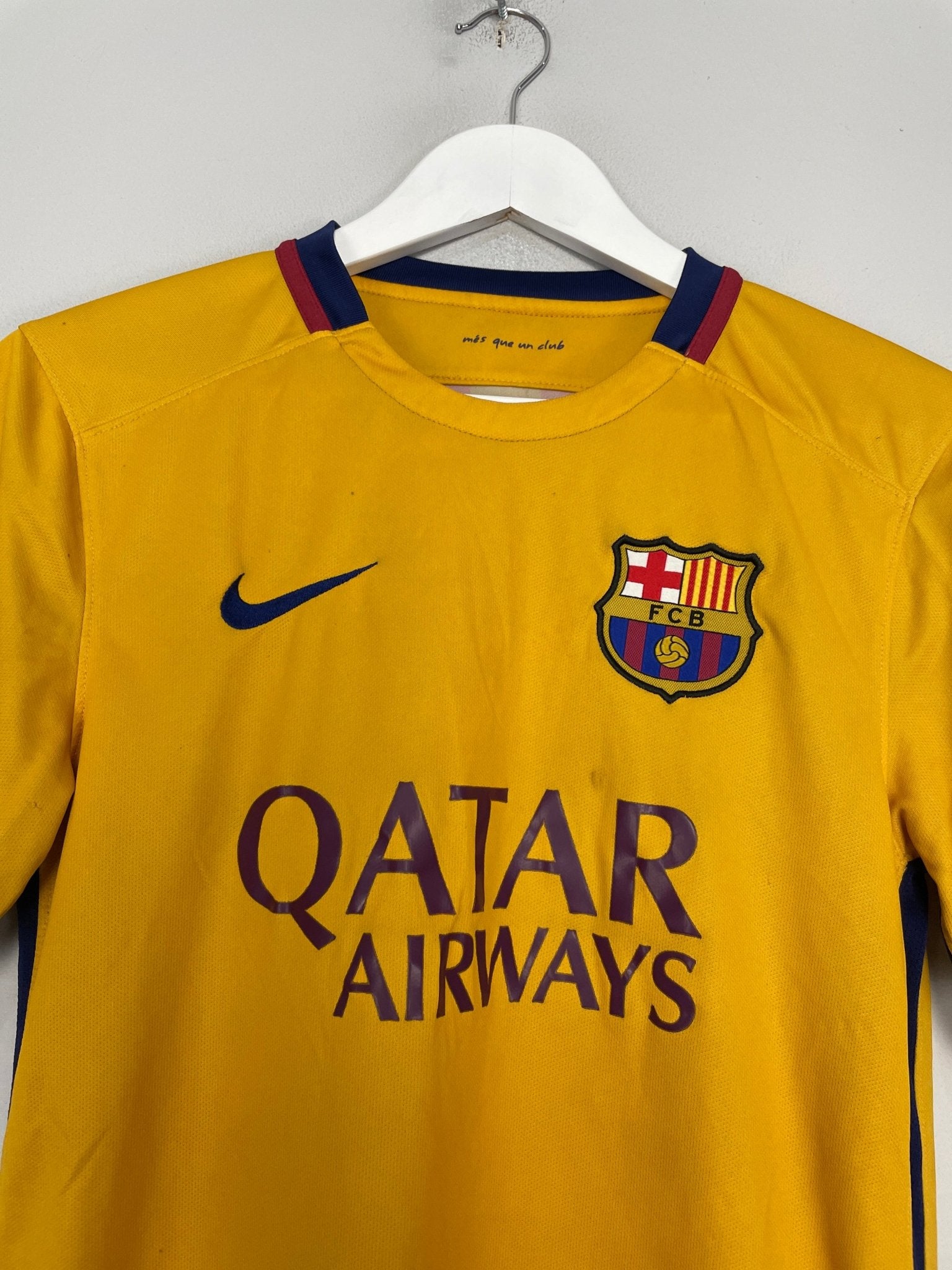 Shop 2015/16 BARCELONA AWAY SHIRT (S) NIKE, classic football shirts, vintage football shirts & retro soccer jerseys at Cult Kits