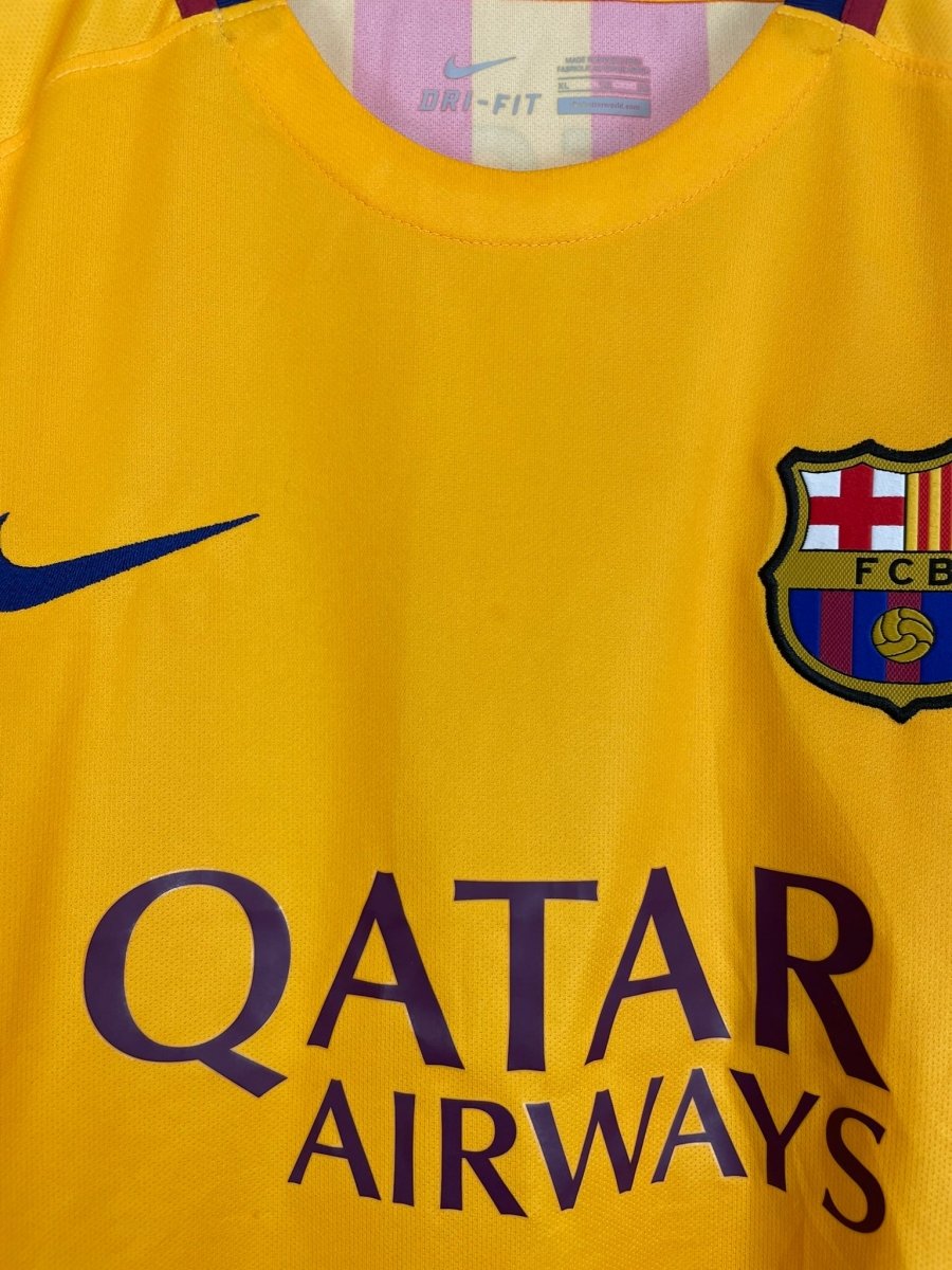 2015/16 BARCELONA MESSI 10 AWAY SHIRT (XL) NIKE - Cult Kits - XL - Buy Vintage Football Shirts, Authentic Retro Football Shirts For Sale, Classic Football Shirts & Soccer Jersey