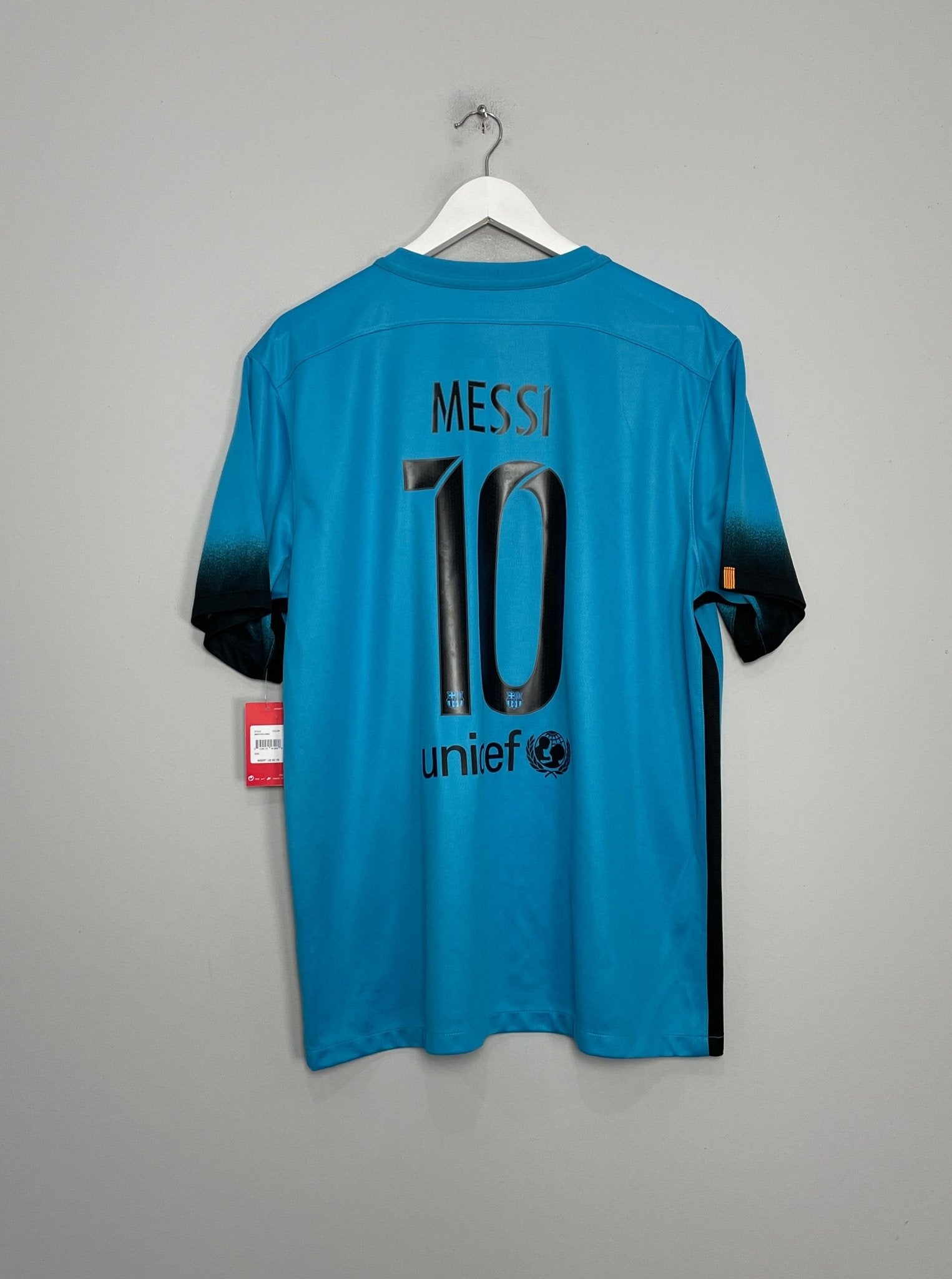 Shop 2015/16 BARCELONA MESSI #10 *BNWT* THIRD SHIRT (XL) NIKE, classic football shirts, vintage football shirts & retro soccer jerseys at Cult Kits