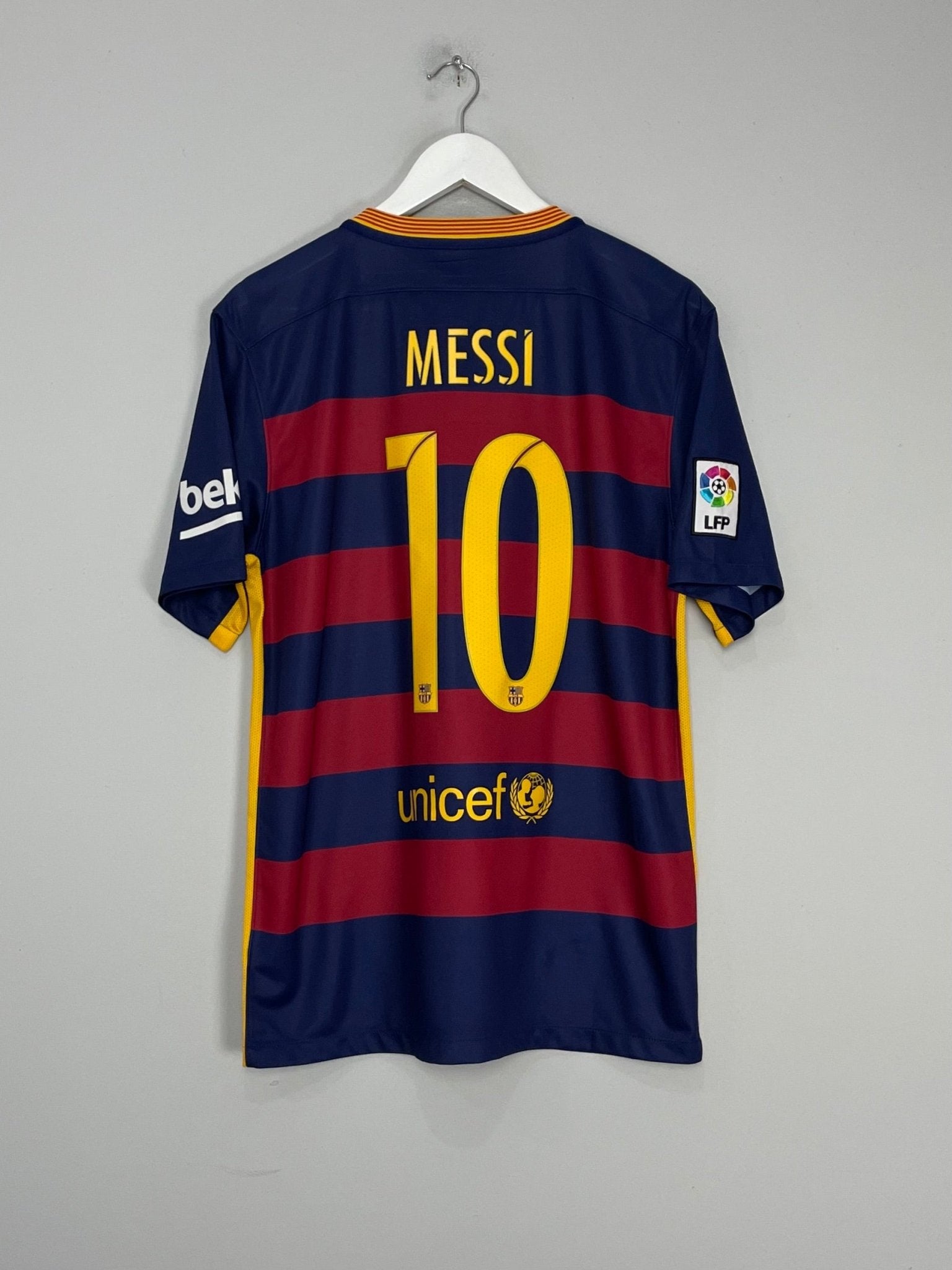 Shop 2015/16 BARCELONA MESSI #10 HOME SHIRT (L) NIKE, classic football shirts, vintage football shirts & retro soccer jerseys at Cult Kits