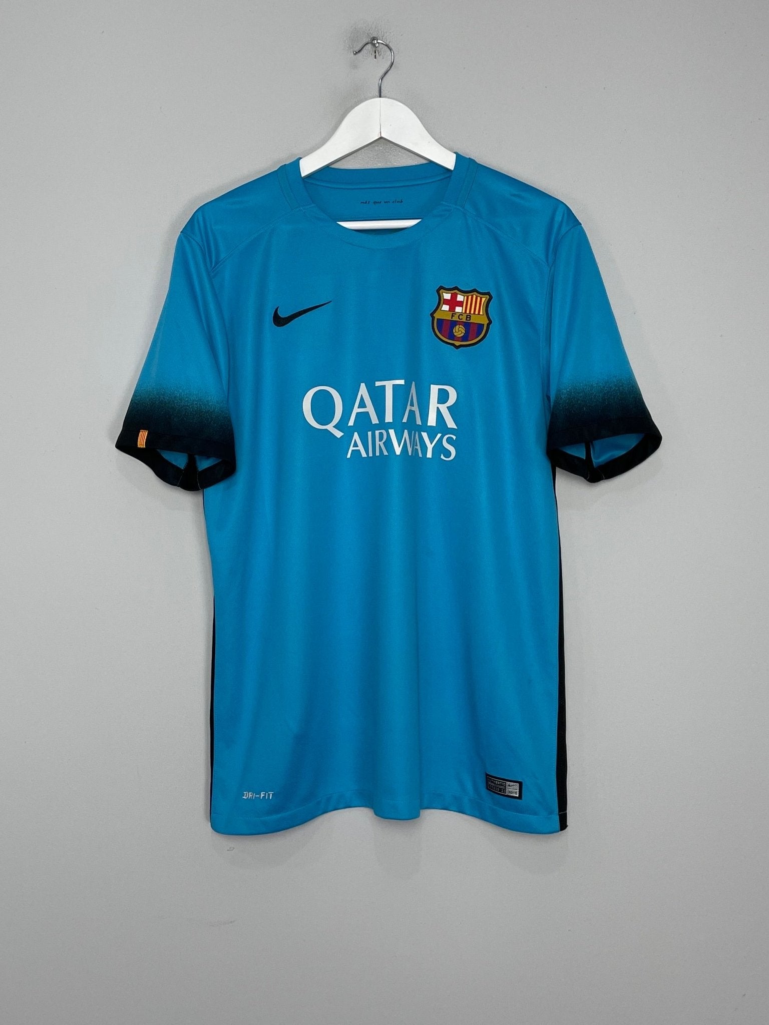 Shop 2015/16 BARCELONA MESSI #10 THIRD SHIRT (L) NIKE, classic football shirts, vintage football shirts & retro soccer jerseys at Cult Kits