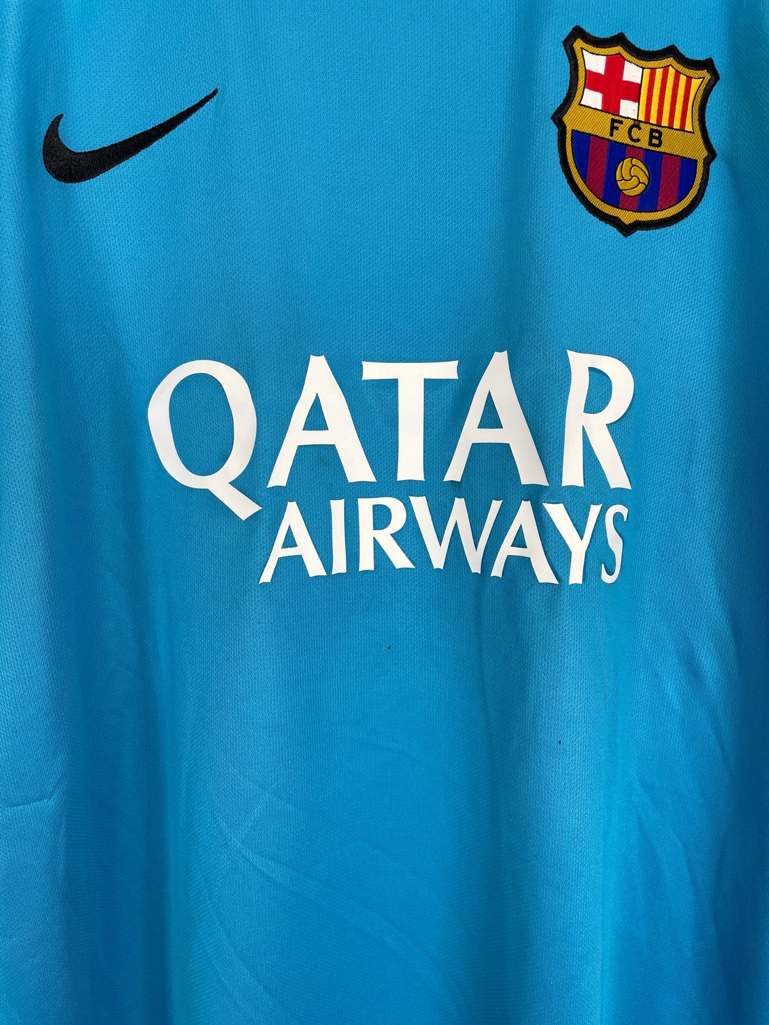 Shop 2015/16 BARCELONA MESSI #10 THIRD SHIRT (L) NIKE, classic football shirts, vintage football shirts & retro soccer jerseys at Cult Kits