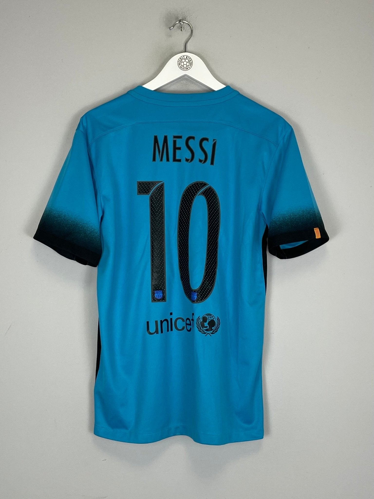 Shop 2015/16 BARCELONA MESSI #10 THIRD SHIRT (M) NIKE, classic football shirts, vintage football shirts & retro soccer jerseys at Cult Kits