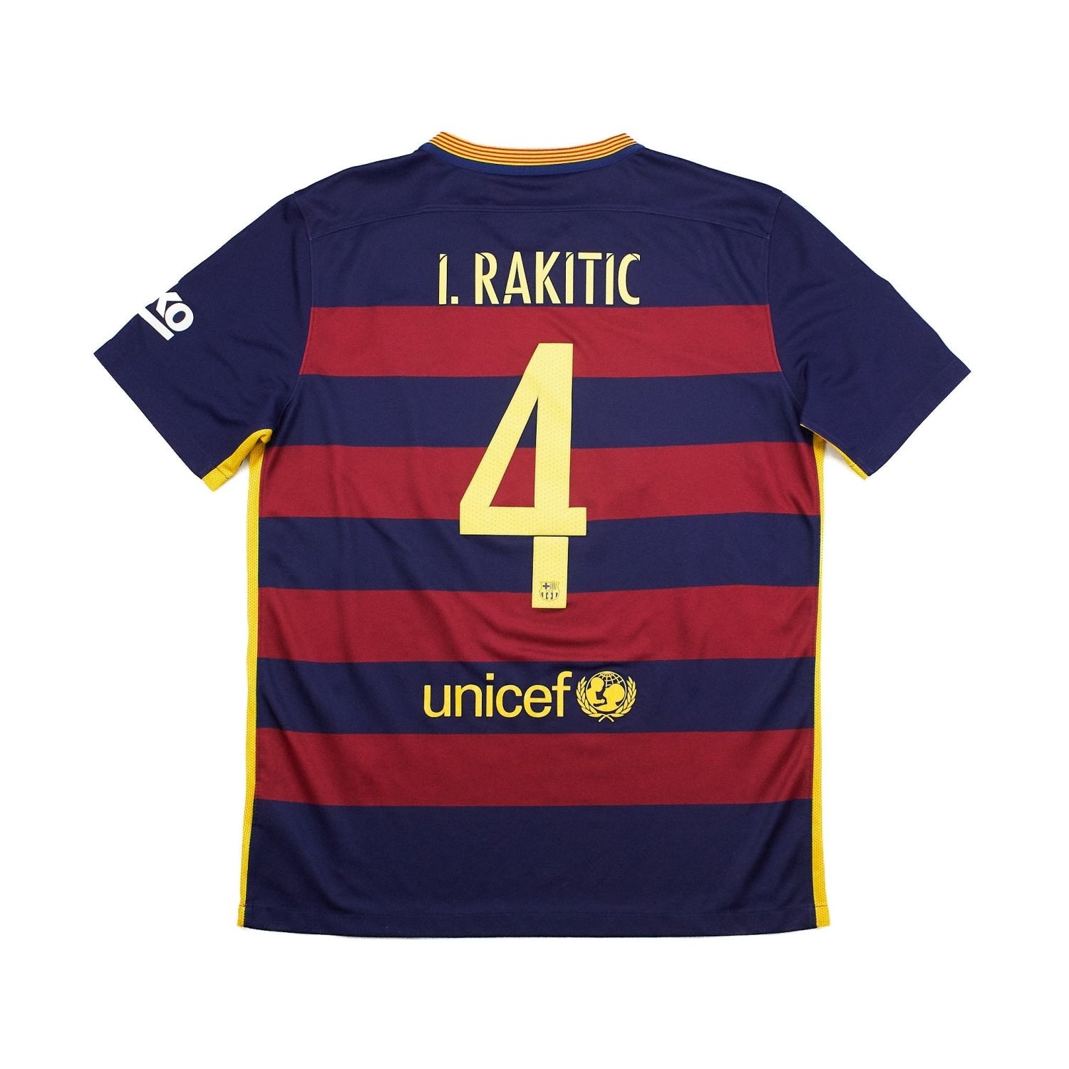 Buy 2015/16 Barcelona Rakitic 4 Home Shirt (L) Nike ~ Free worldwide shipping ~ Authentic Vintage Football Shirts from Cult Kits