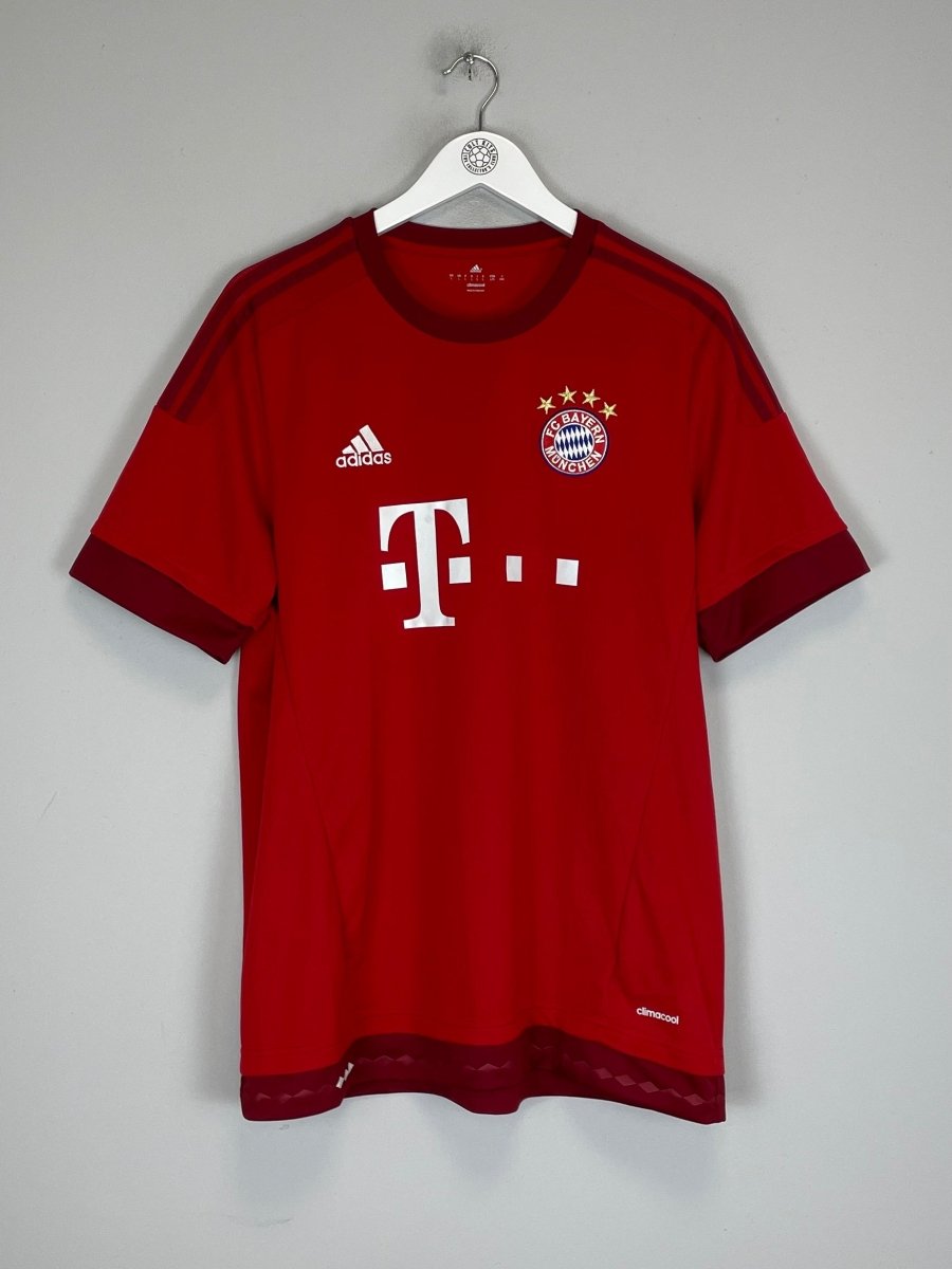 2015/16 BAYERN MUNICH LEWANDOWSKI 9 HOME SHIRT (L) ADIDAS - Cult Kits - Large - Buy Vintage Football Shirts, Authentic Retro Football Shirts For Sale, Classic Football Shirts & Soccer Jersey