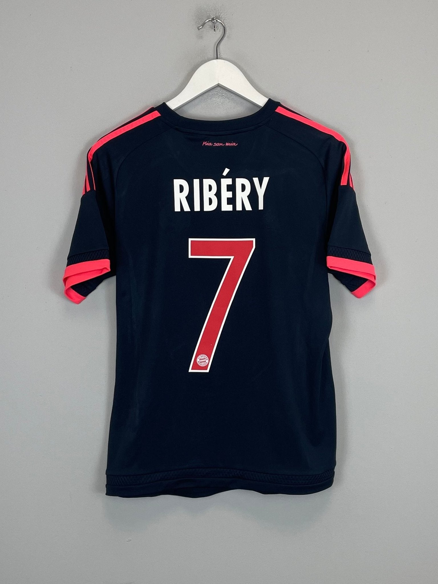 Shop 2015/16 BAYERN MUNICH RIBERY #7 AWAY SHIRT (M) ADIDAS, classic football shirts, vintage football shirts & retro soccer jerseys at Cult Kits
