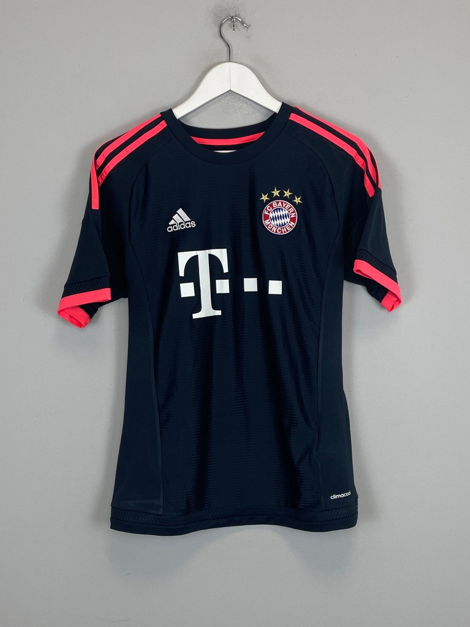 Shop 2015/16 BAYERN MUNICH RIBERY #7 AWAY SHIRT (M) ADIDAS, classic football shirts, vintage football shirts & retro soccer jerseys at Cult Kits