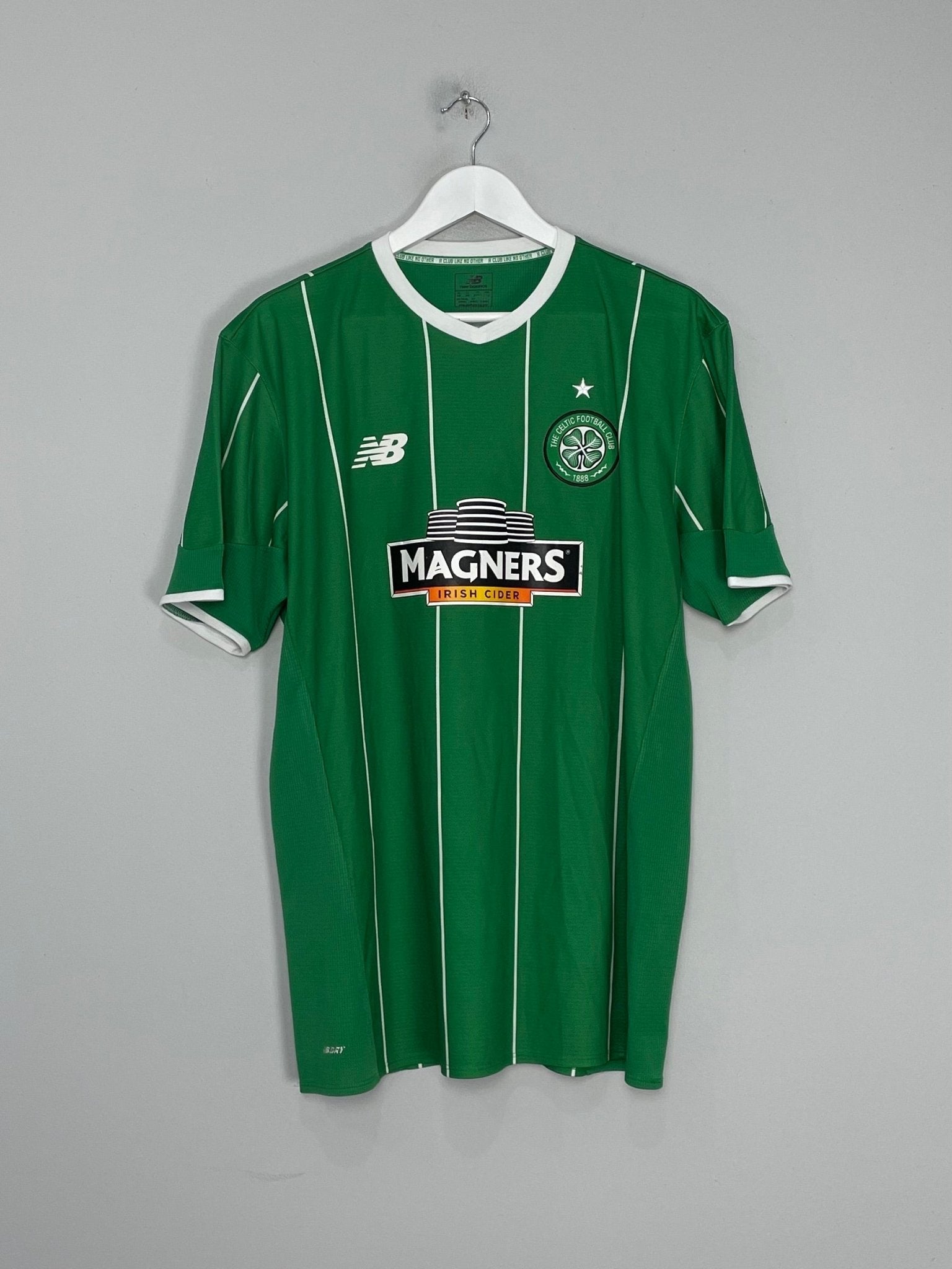 Shop 2015/16 CELTIC AWAY SHIRT (XL) NEW BALANCE, classic football shirts, vintage football shirts & retro soccer jerseys at Cult Kits