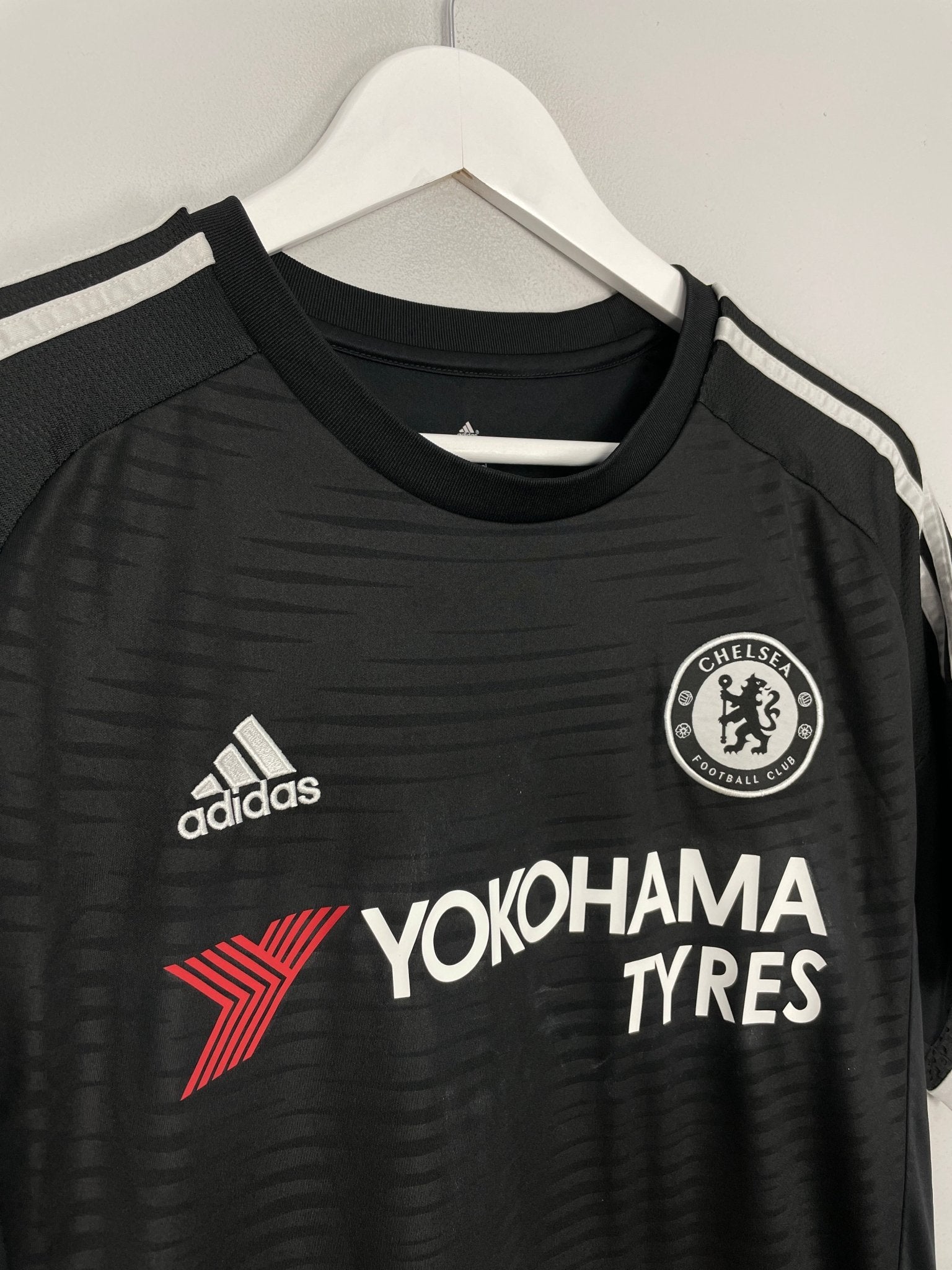 Shop 2015/16 CHELSEA THIRD SHIRT (XL) ADIDAS, classic football shirts, vintage football shirts & retro soccer jerseys at Cult Kits