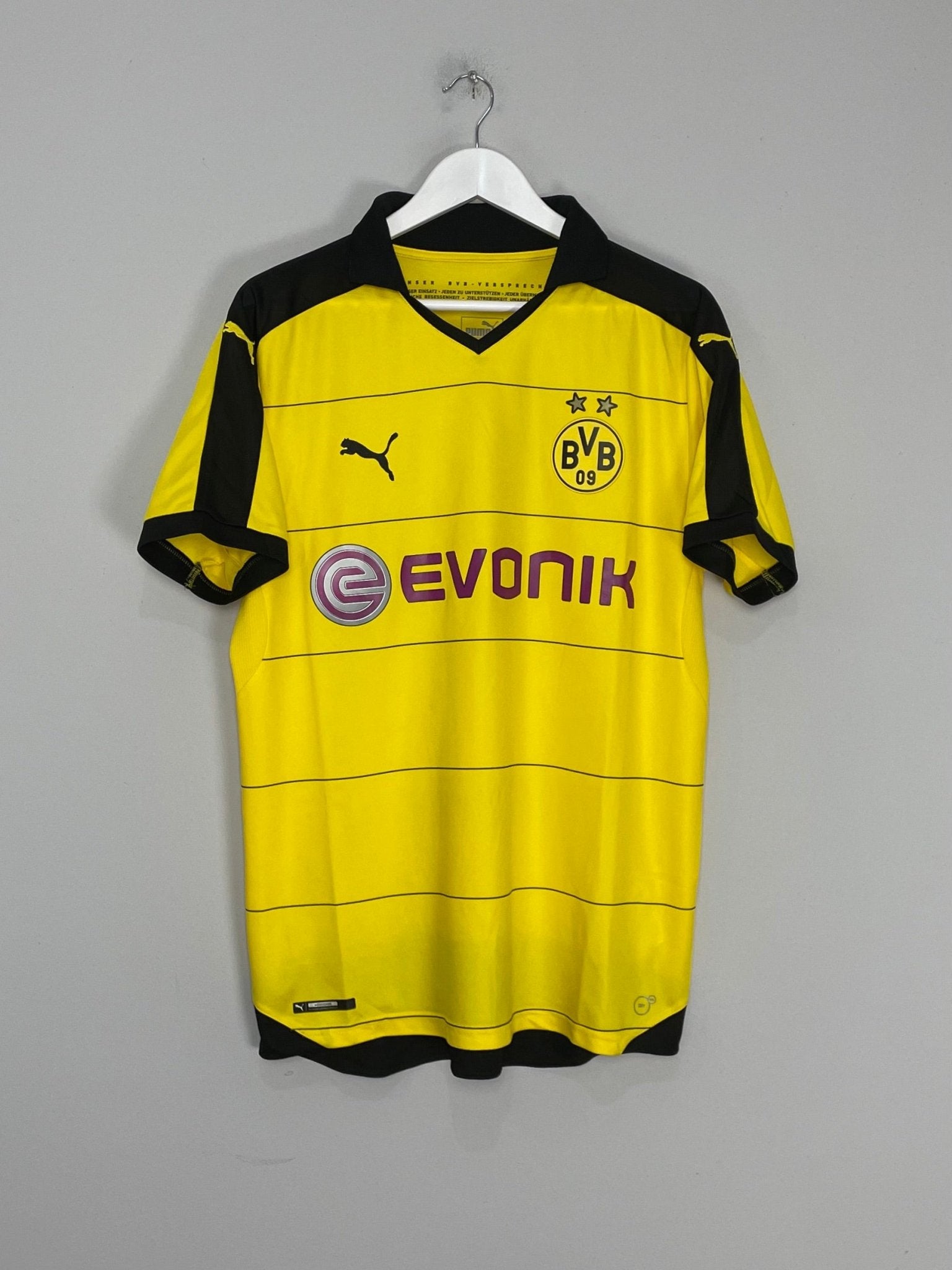 Shop 2015/16 DORTMUND AUBAMEYANG #17 HOME SHIRT (XL) PUMA, classic football shirts, vintage football shirts & retro soccer jerseys at Cult Kits