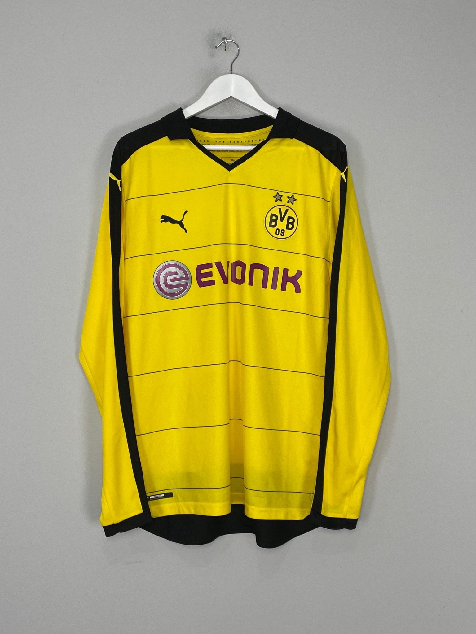 Shop 2015/16 DORTMUND AUBAMEYANG #17 L/S HOME SHIRT (XL) PUMA, classic football shirts, vintage football shirts & retro soccer jerseys at Cult Kits