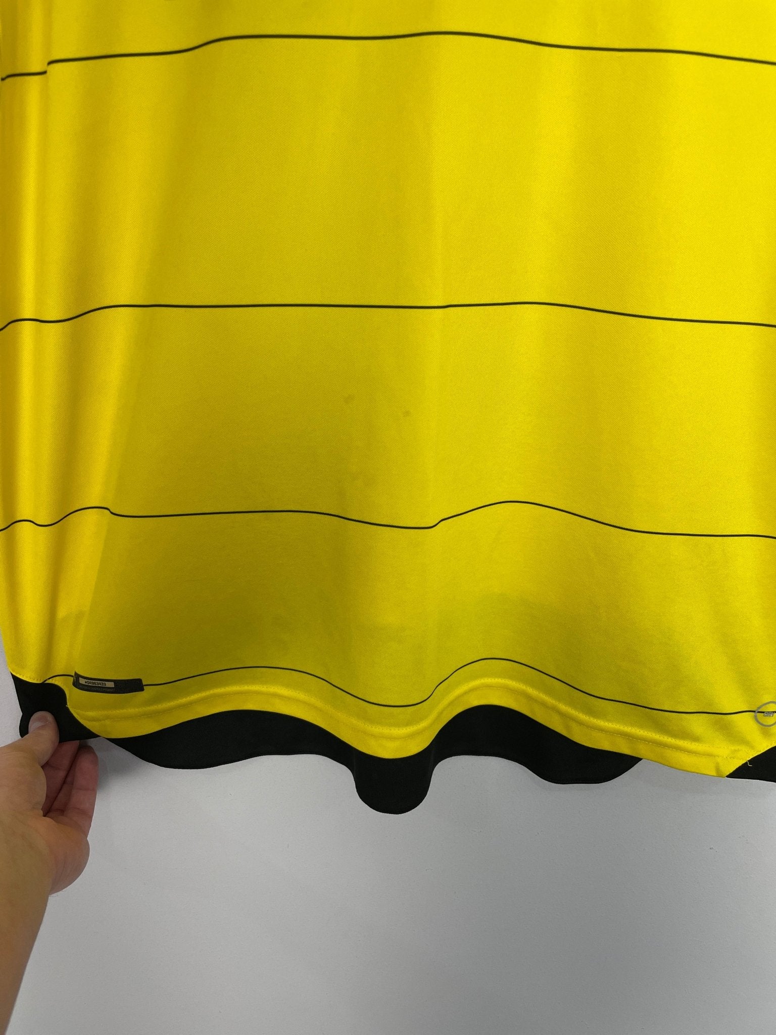 Shop 2015/16 DORTMUND REUS #11 HOME SHIRT (XL) PUMA, classic football shirts, vintage football shirts & retro soccer jerseys at Cult Kits
